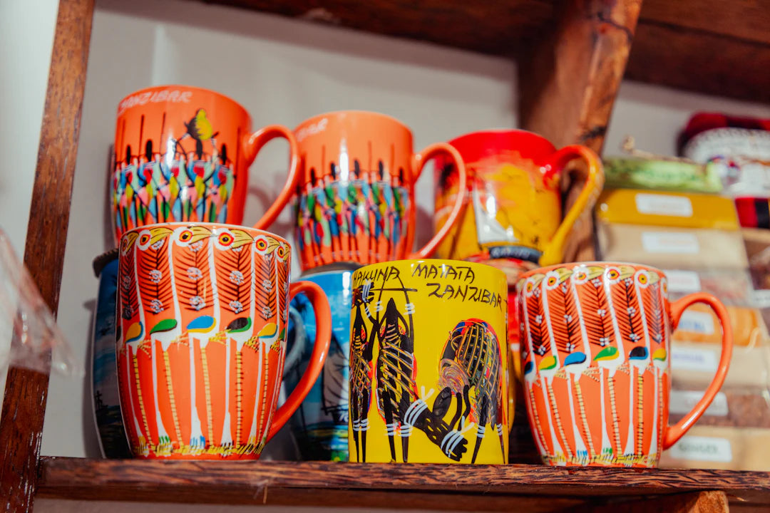 Unique Vintage Mugs for Collectors and Enthusiasts