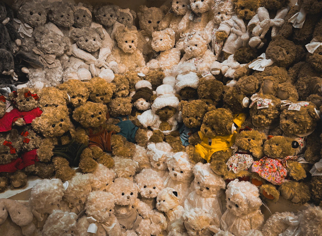 Charming Vintage Plush Collectibles for Cuddly Nostalgia