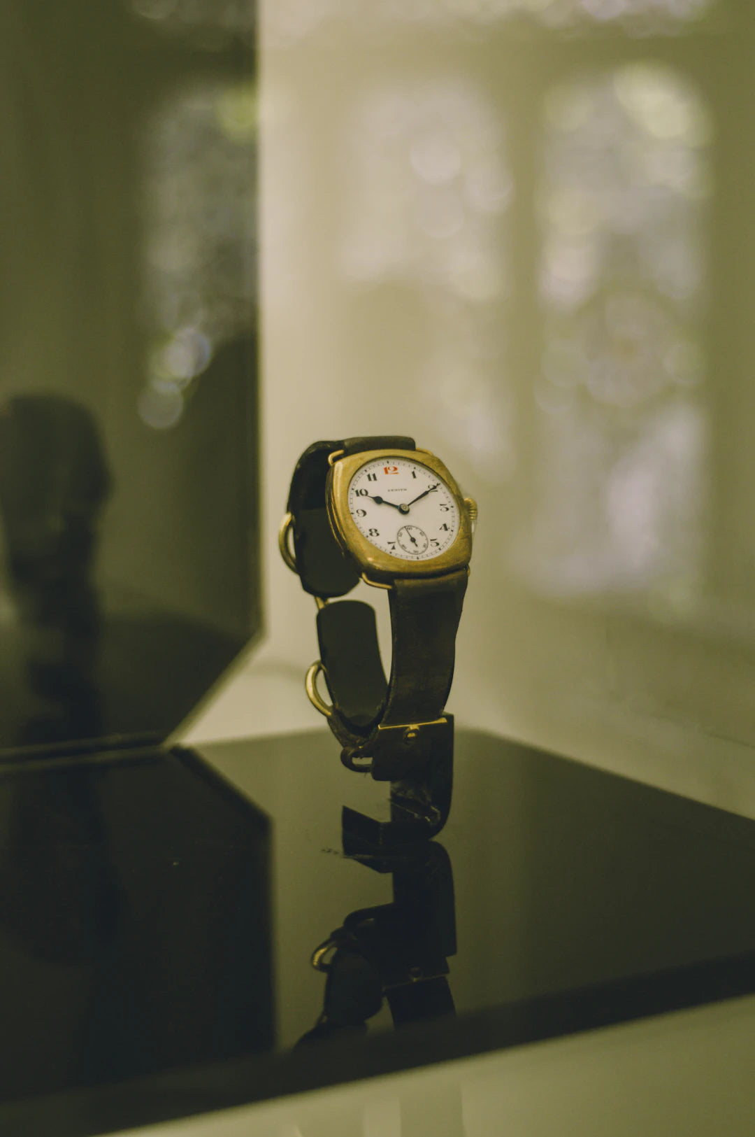 Vintage Watches and Collectibles for Timeless Elegance