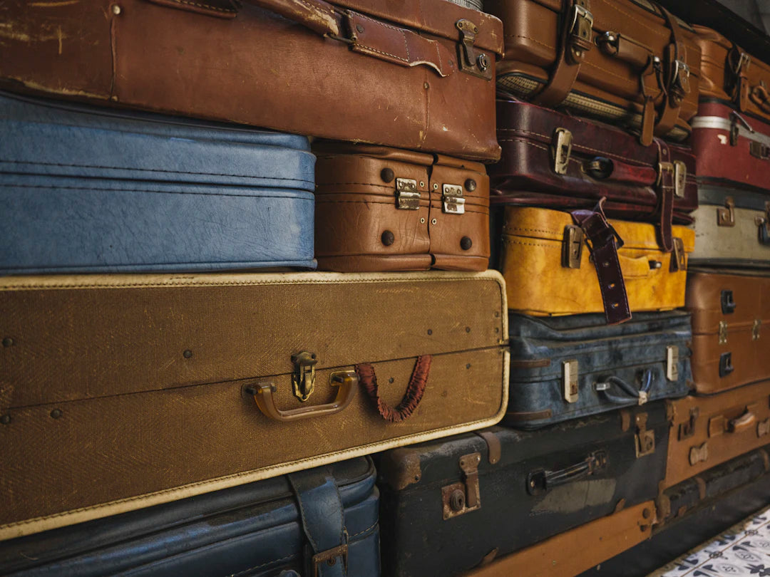 Discovering Authentic Vintage Collectibles A Guide