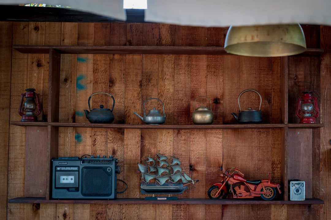 Embrace Vintage Integrating Collectibles into Modern Living