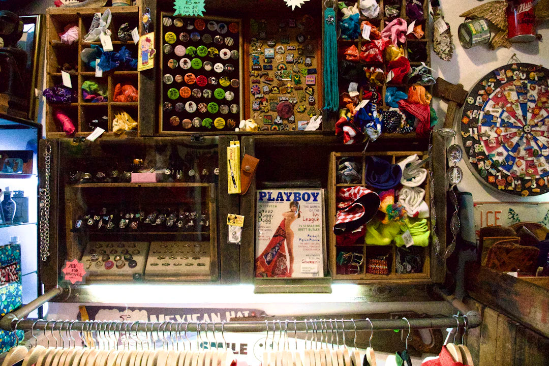Charming Collectible Pins for Vintage Enthusiasts