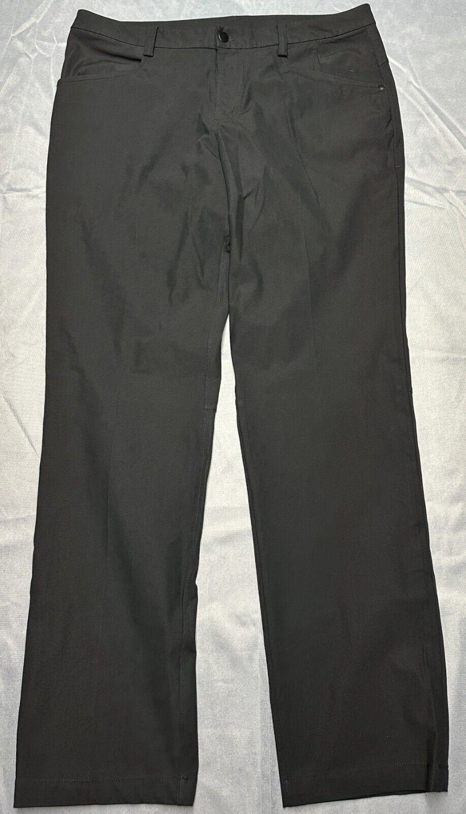 Lululemon Pants Mens 38 W Stretch Pockets Logo ABC Commission Classic *SEE DESC*