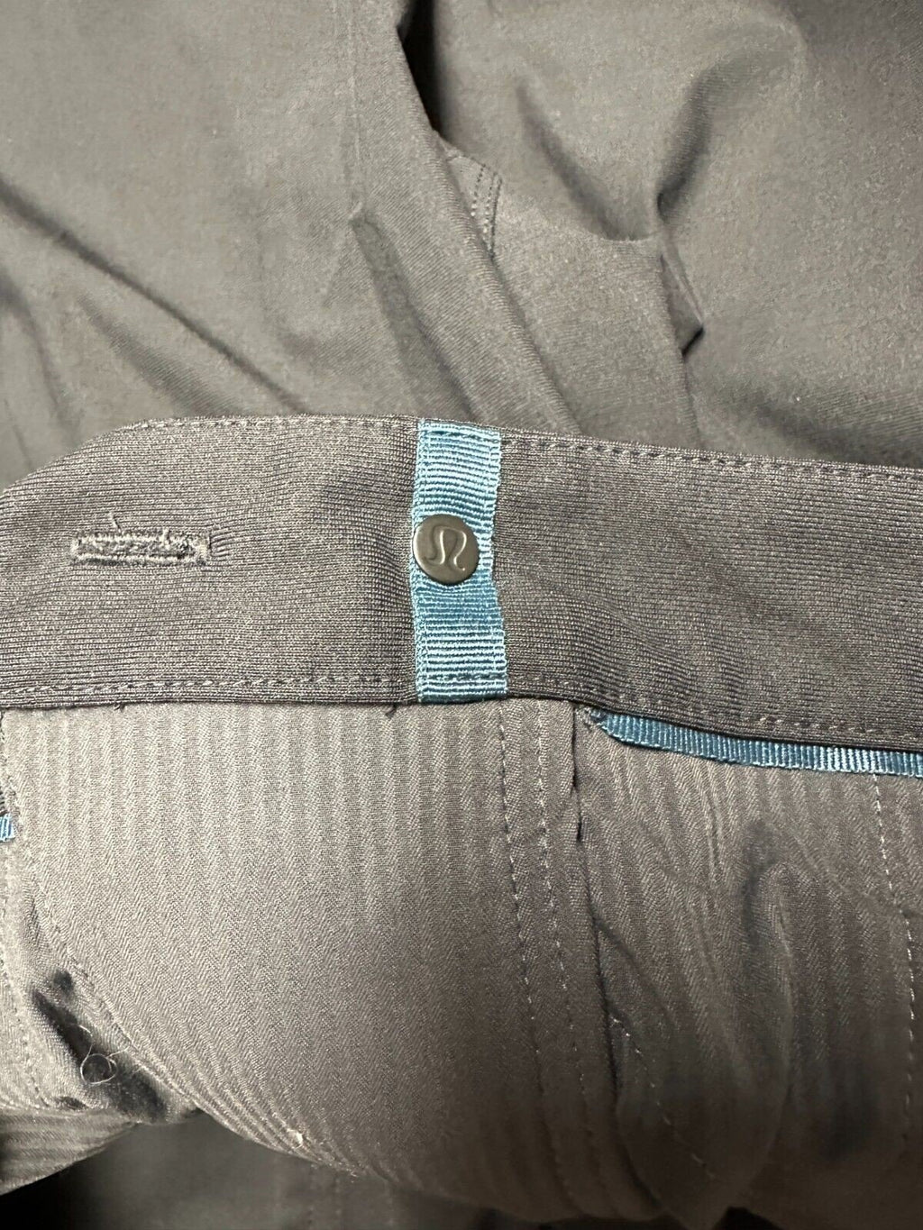 Lululemon Pants Mens 38 W Stretch Pockets Logo ABC Commission Classic *SEE DESC*