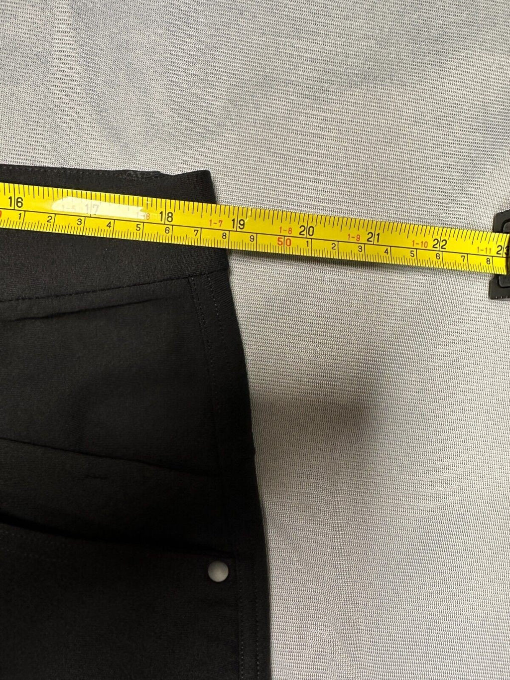 Lululemon Pants Mens 38 W Stretch Pockets Logo ABC Commission Classic *SEE DESC*