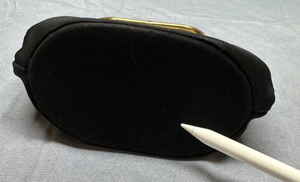 Vintage 60's Deco Black /w Gold Handle & Latch Womens Purse - Bakelite? Lucite?