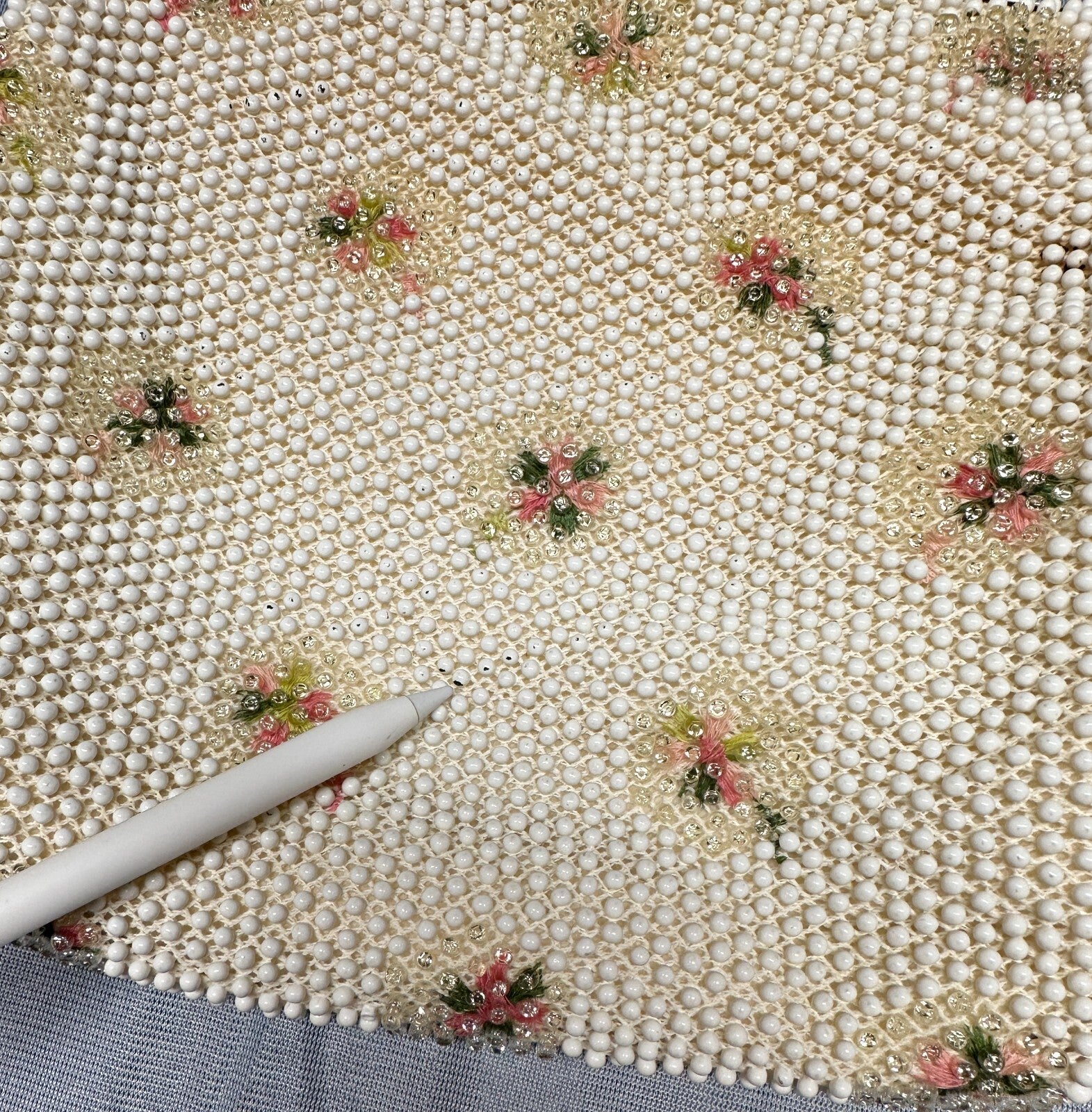 Vintage 1950s Lumured Corde Bead Purse Embroidered Floral Handbag