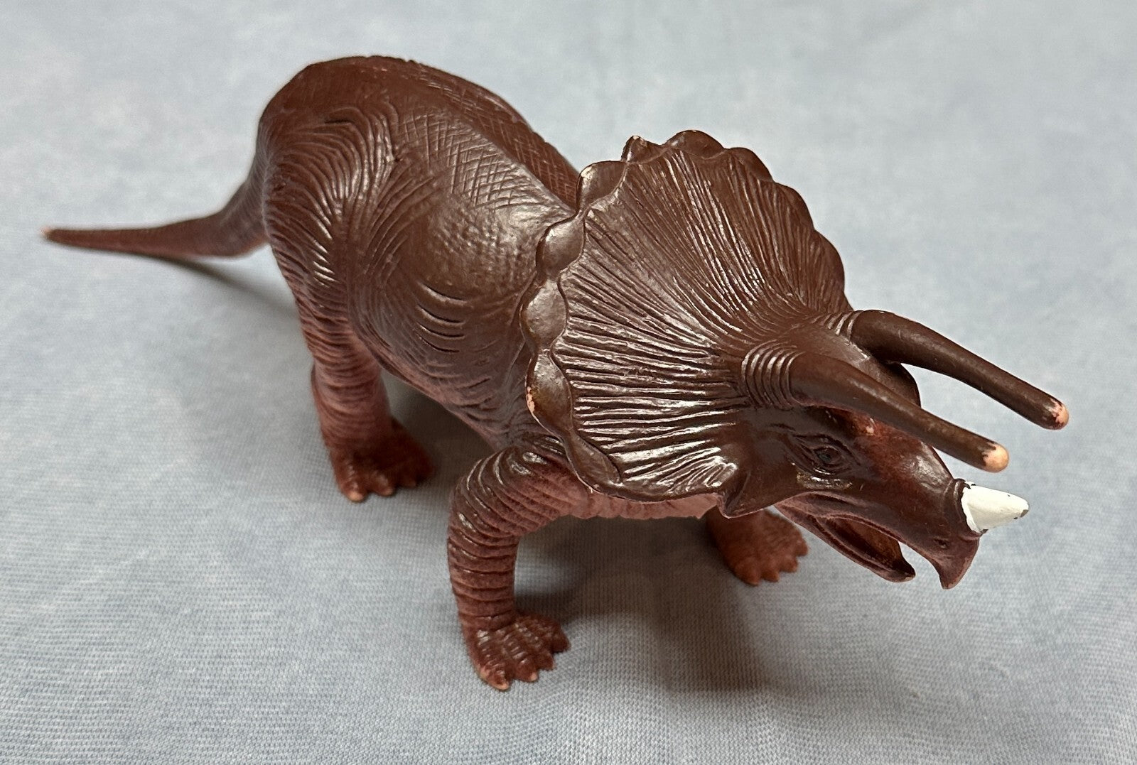 Jurassic Triceratops Toy Figure Animated Dinosaur Model Kids Toys JARV 1532