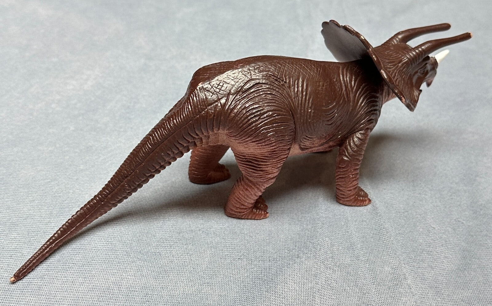 Jurassic Triceratops Toy Figure Animated Dinosaur Model Kids Toys JARV 1532