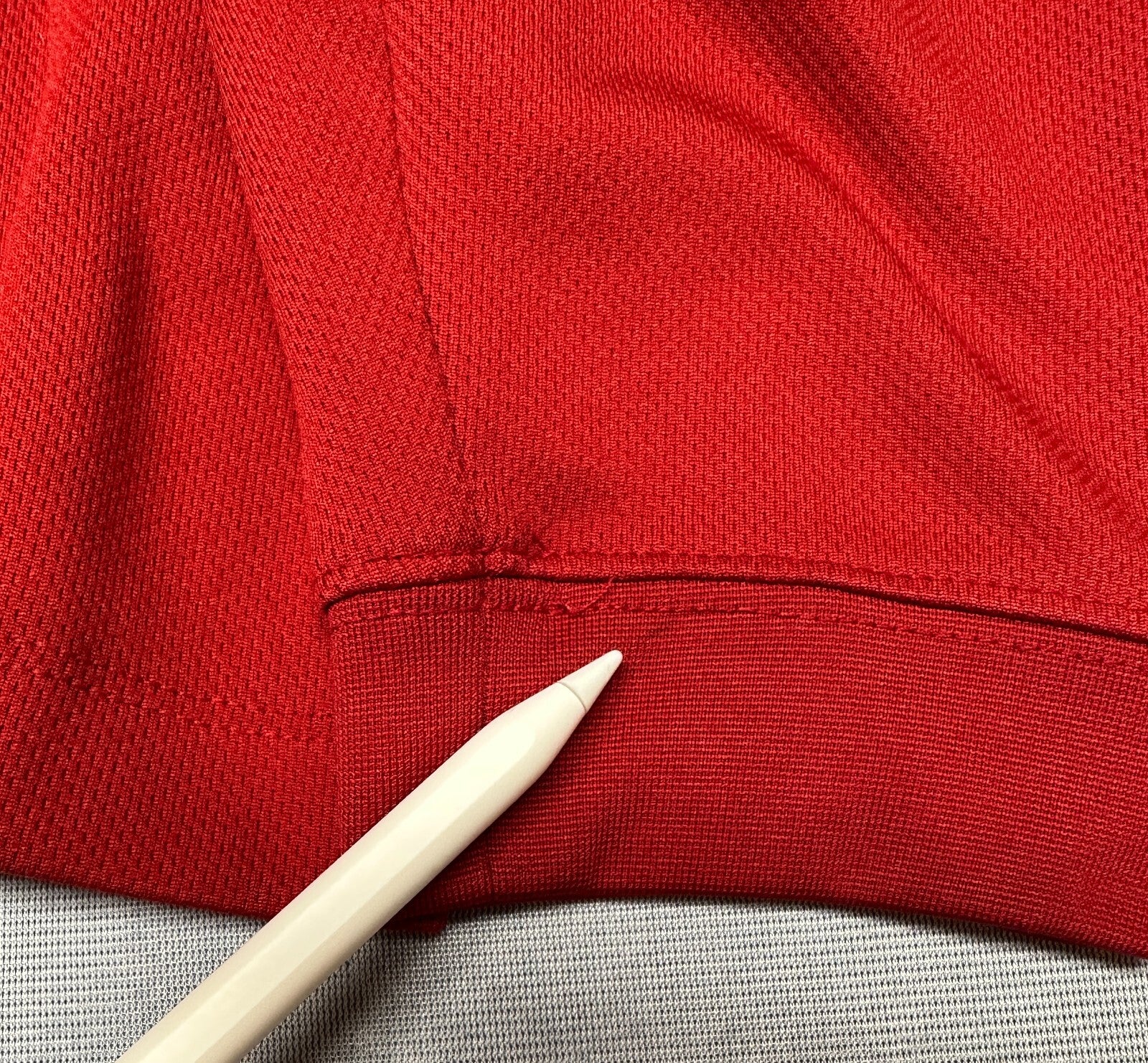 PGA Tour Men’s Pre-Owned XLT Airflux Red/Maroon Long Sleeve Collared Shirt Polo
