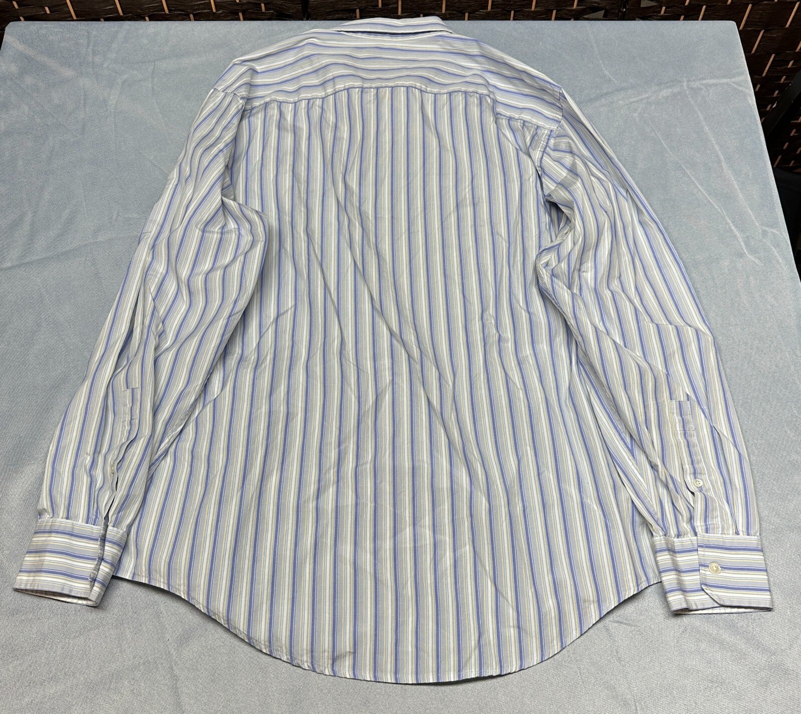 Banana Republic Shirt Mens XL Button Down Soft Classic Fit Shirt **Coffee**
