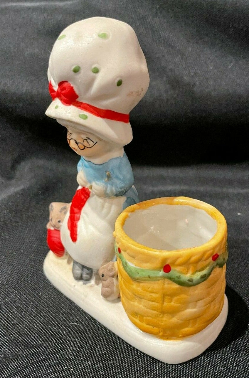 JASCO 1978 Christmas Luvkins Grandma Kitten Yarn Votive Candle Holder Figurine