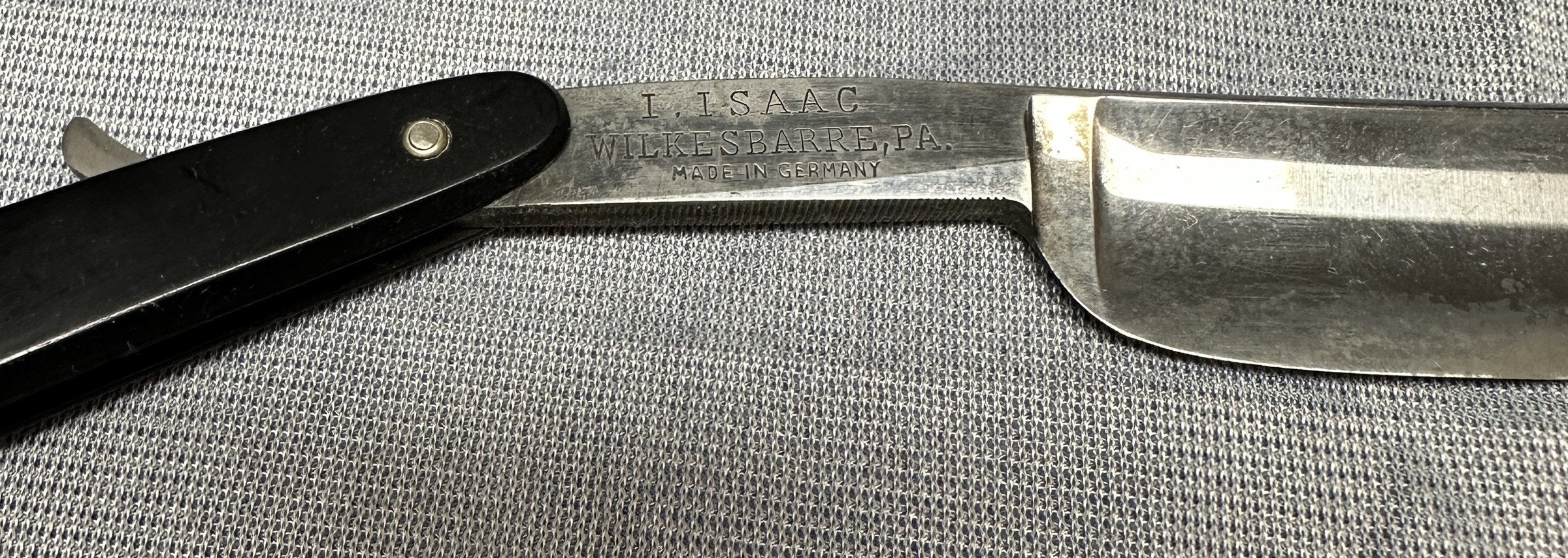 Vintage Straight Razor Shaving Blade Barber Collectible Antique Shave Tool