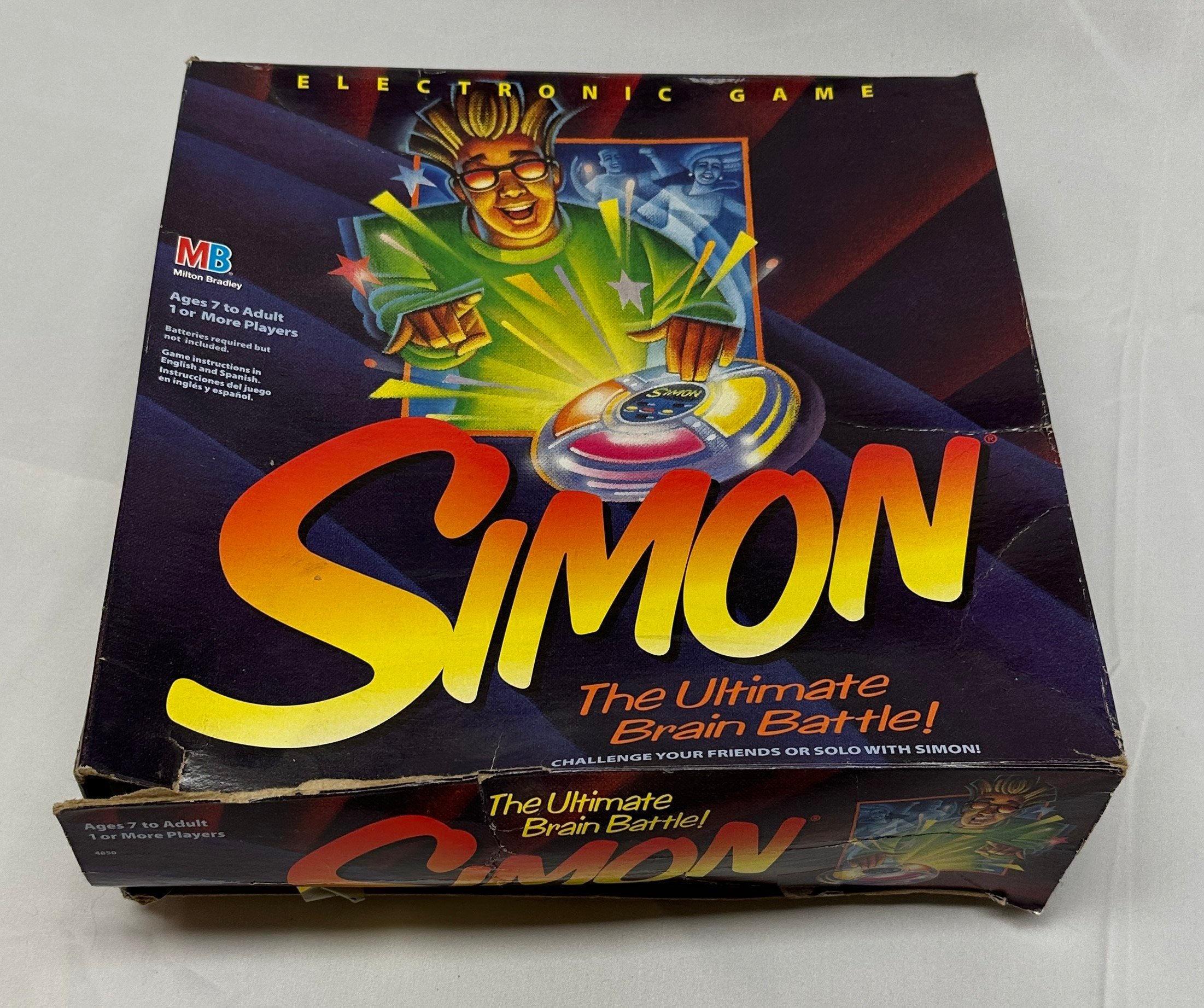 Vintage Milton Bradley Simon The Ultimate Brain Battle *Speakers Do Not Work*