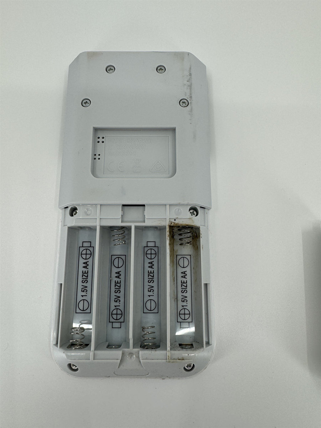 SimpliSafe SSKP3 Keypad for Arming/Disarming/Panic *CORROSION SEE DESC*