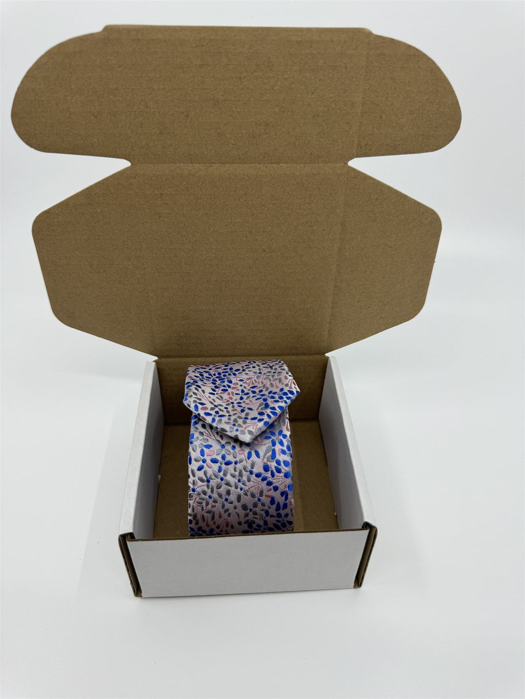 Primark Mens Tie Pink /w Blue and Gray Floral Pattern NWOT