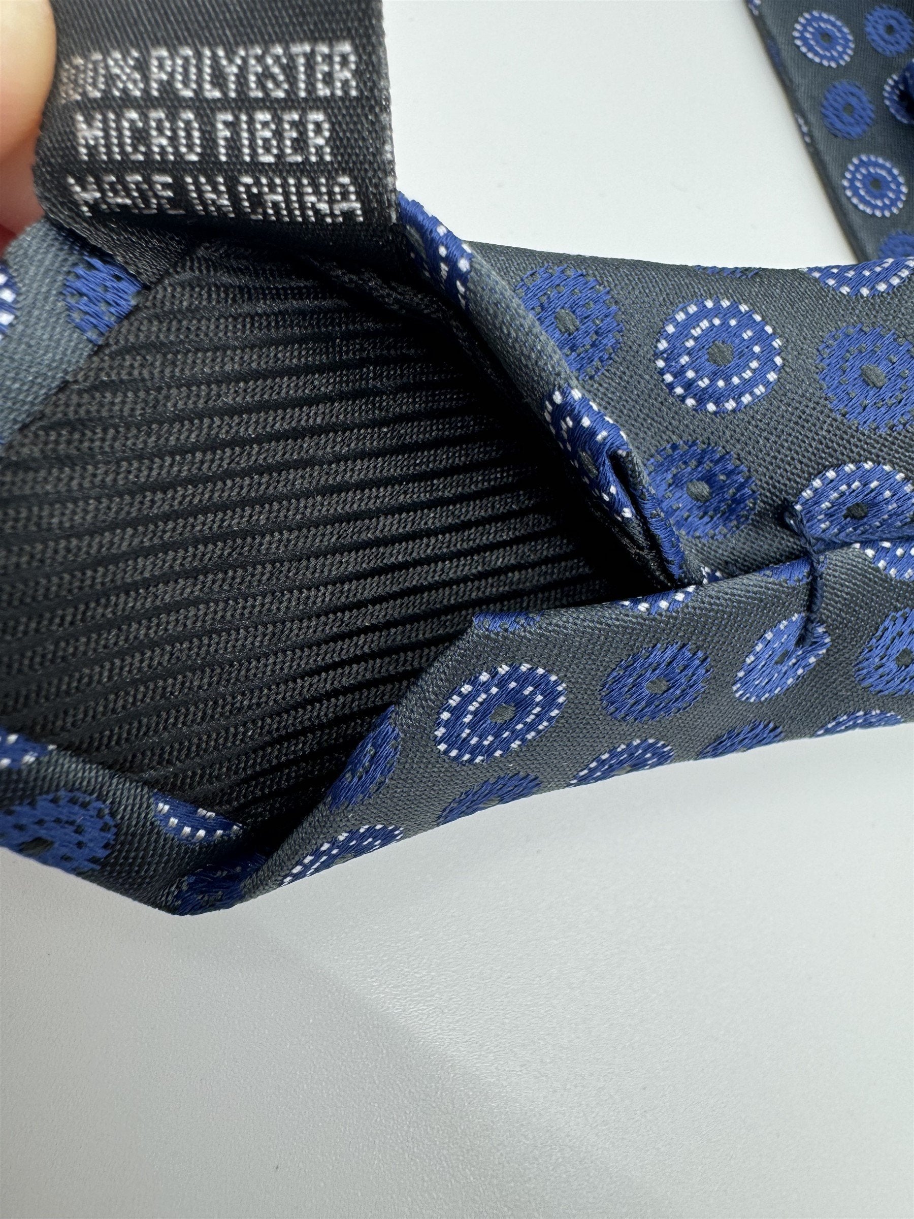 Jon VanDyk Holland Mens Tie 100% Polyester MF Navy Blue /w Circle Geo Pattern