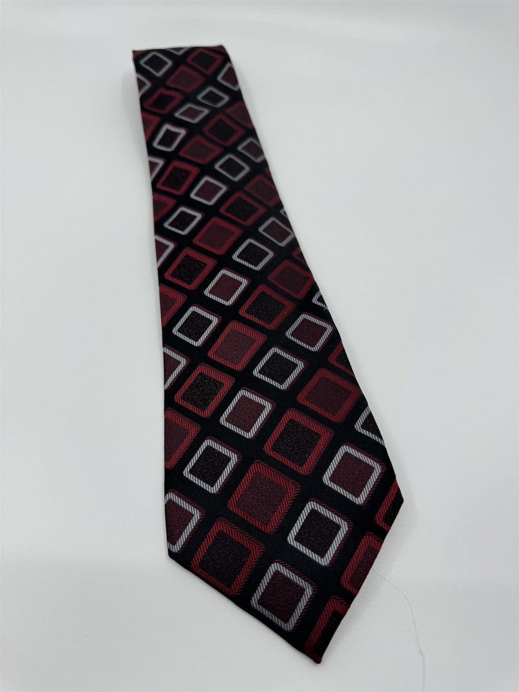 Covington Mens Tie Black /w Red and White Squares Geo Pattern Silk Handmade NWOT
