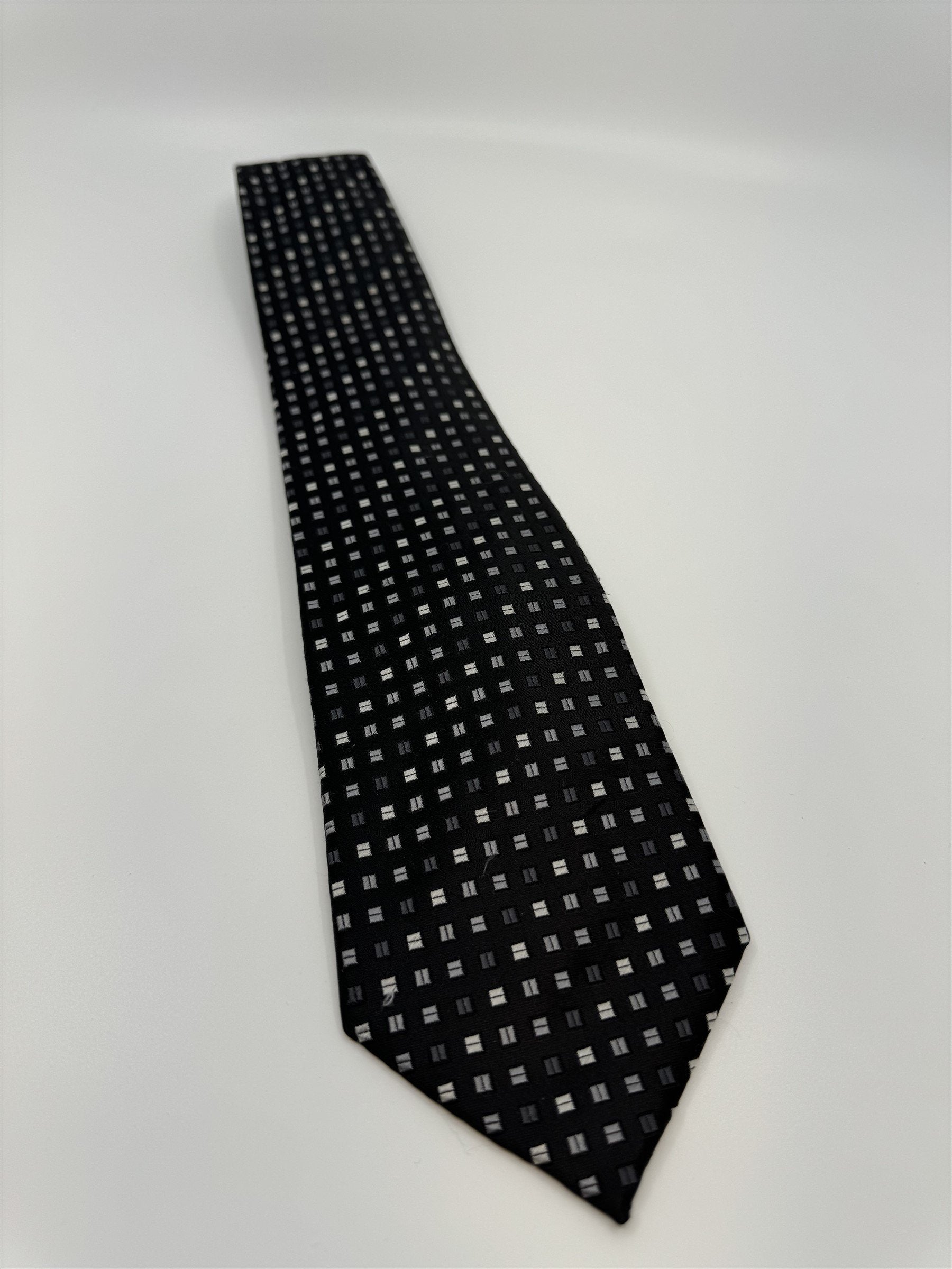 Van Hausen Mens Neck Tie Black /w Rectangle Equal Sign Accents Polyester NWOT