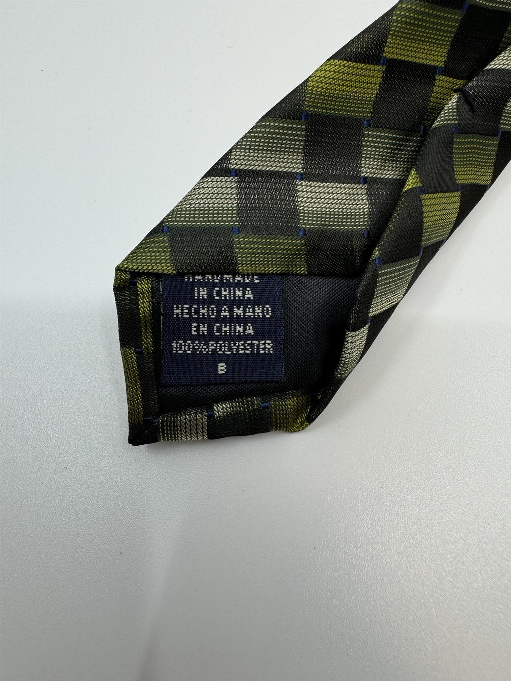 Van Heusen Mens Neck Tie Green/Gray/White Check Line Pattern Polyester Handmade