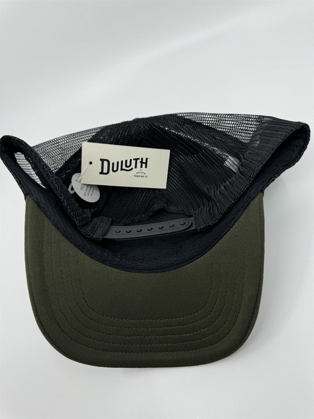 Duluth Trading Co Mens Marsh Olive Green Go Buck Naked Truck Stop Hat Beaver NWT