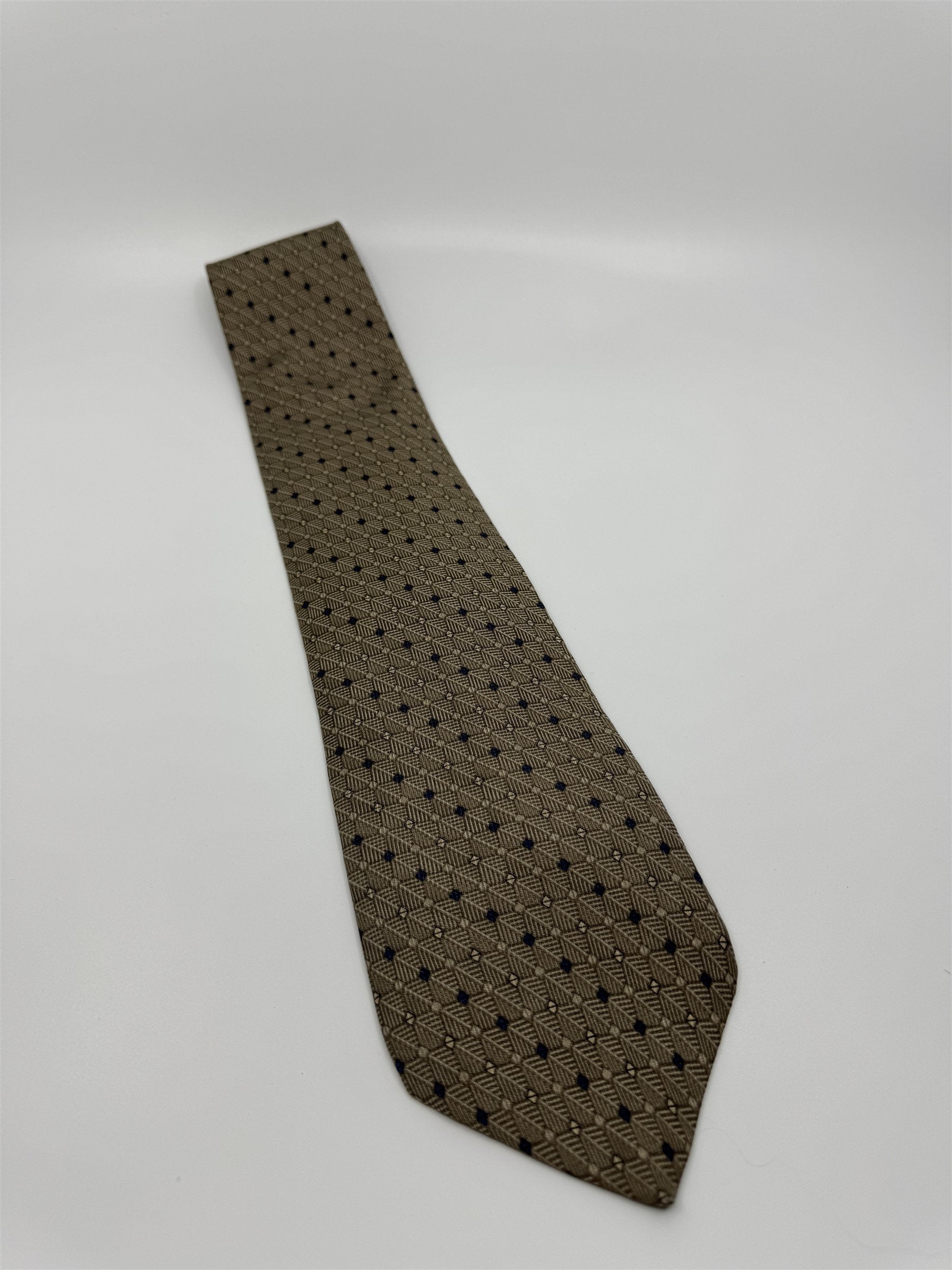 Mens Nautica Made in Korea 100% Silk Neck Tie Brown/Tan/Beige Pattern