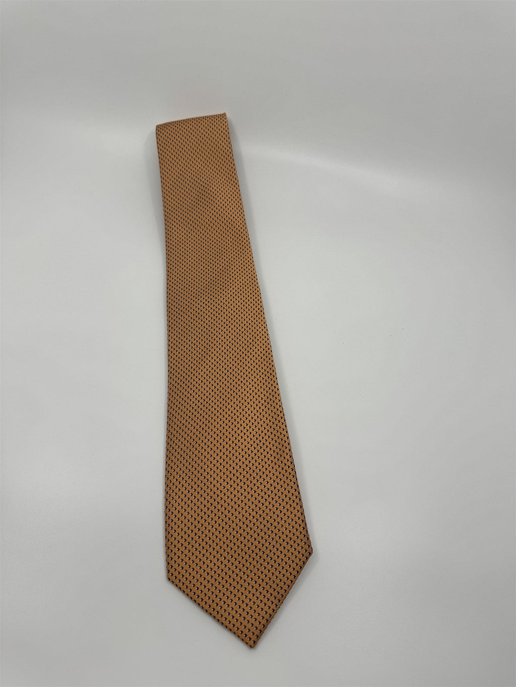 Mens Jos. A. Bank Neck Tie 100% Silk Peach /w Blue Accent Squares CLASSIC