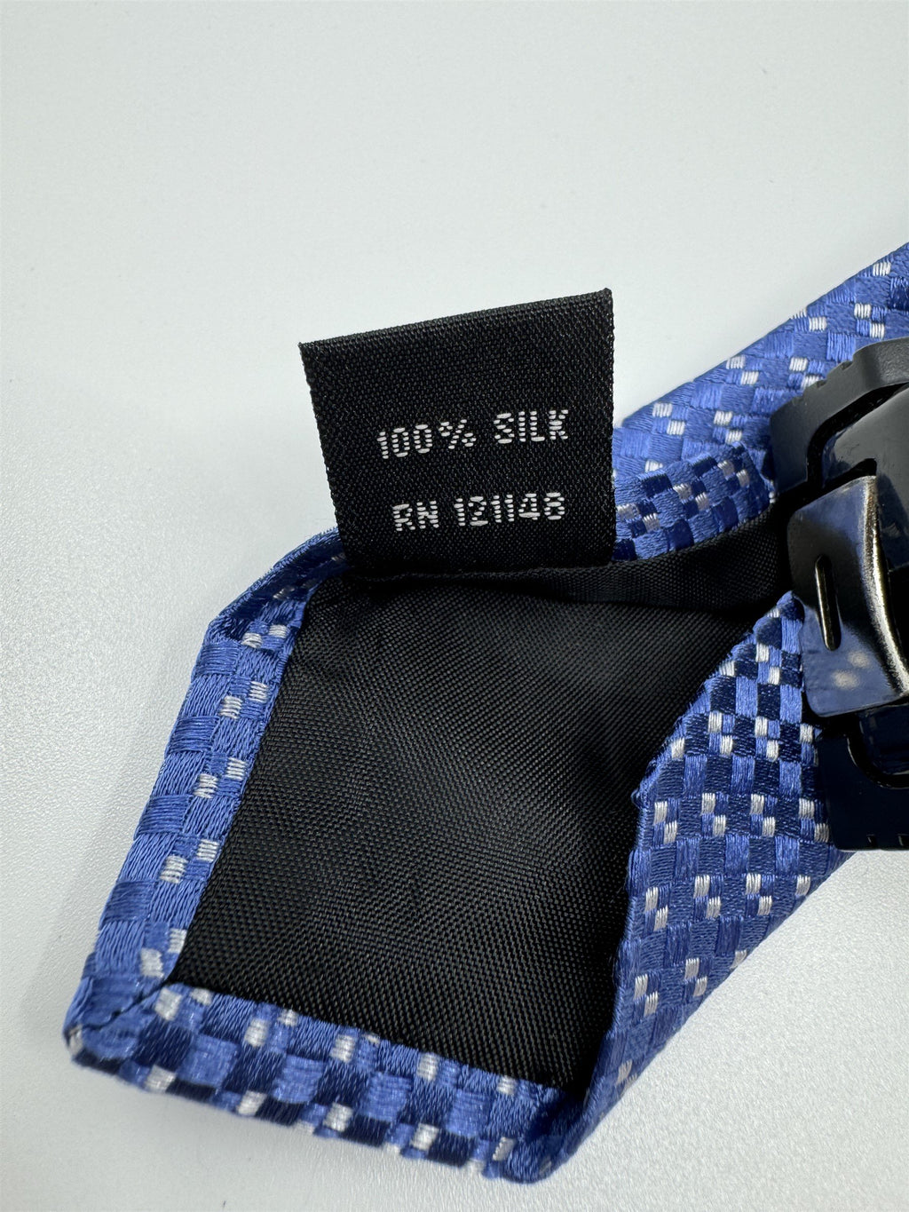 Michael Kors Mens 100% Silk China RN121148 Dark/Light Blue