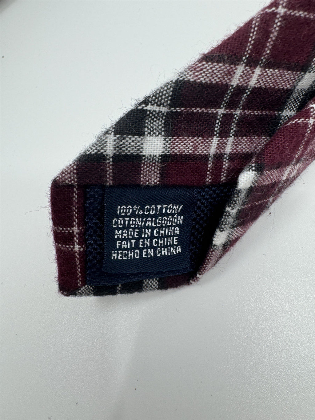Nautica Mens Neck Tie 100% Cotton Plaid Pattern Red/Gray/White Made in China