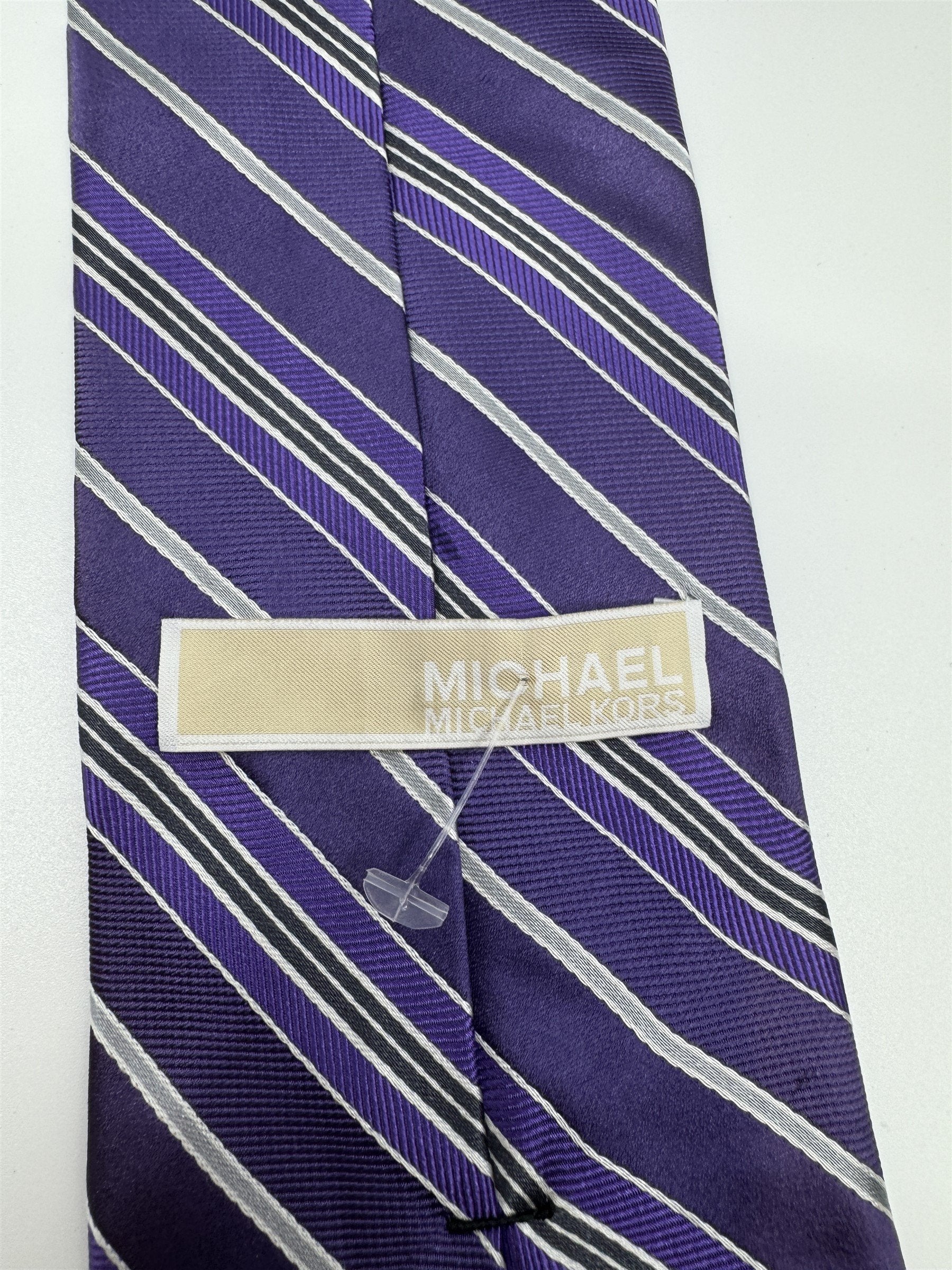 Michael Kors Mens 100% Silk Stunning Purple Striped Tie NWOT