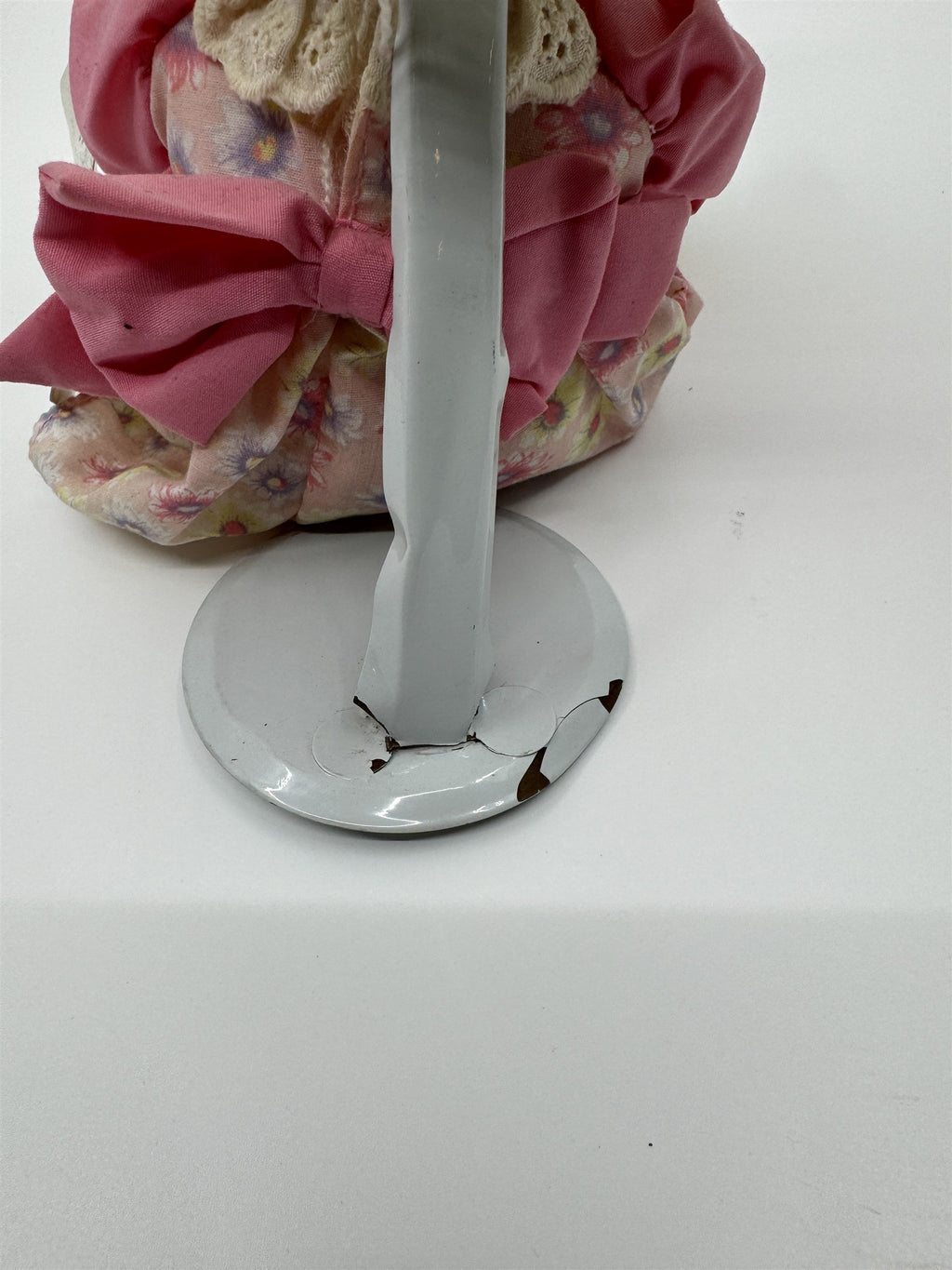 2004 Precious Moments Easter Doll Girl with Stand *Small Stain* Girl /w Bunny