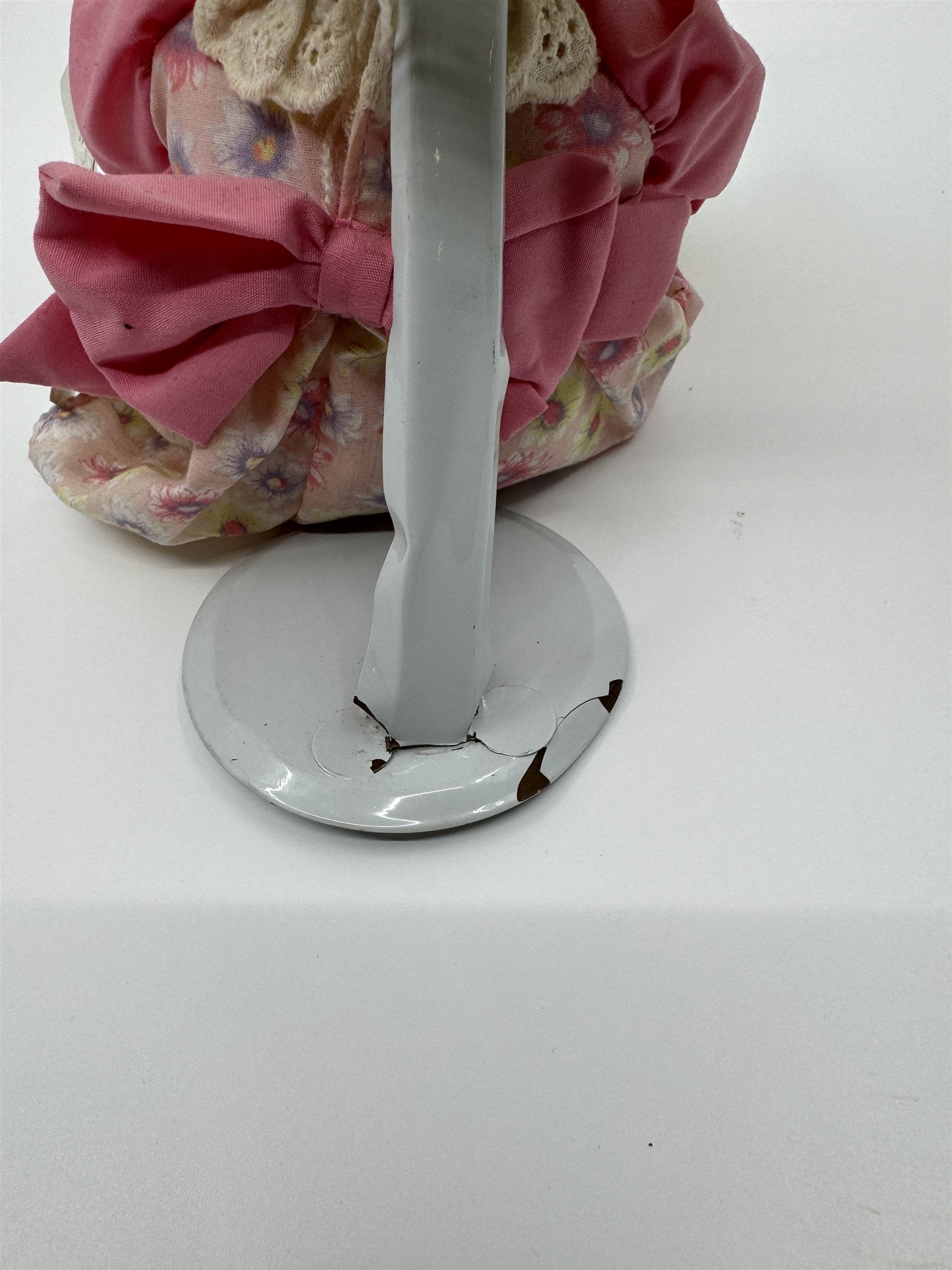 2004 Precious Moments Easter Doll Girl with Stand *Small Stain* Girl /w Bunny