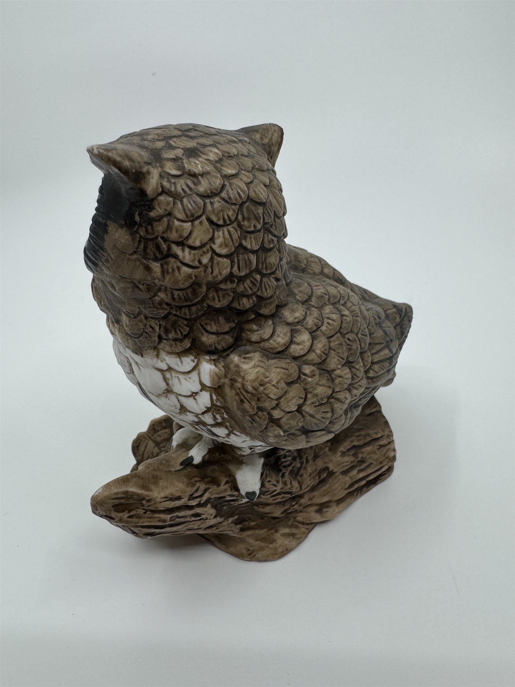 2 Vintage Owl Figurines Homco 1114 on Log Porcelain Ceramic Retro Shelf Sitter