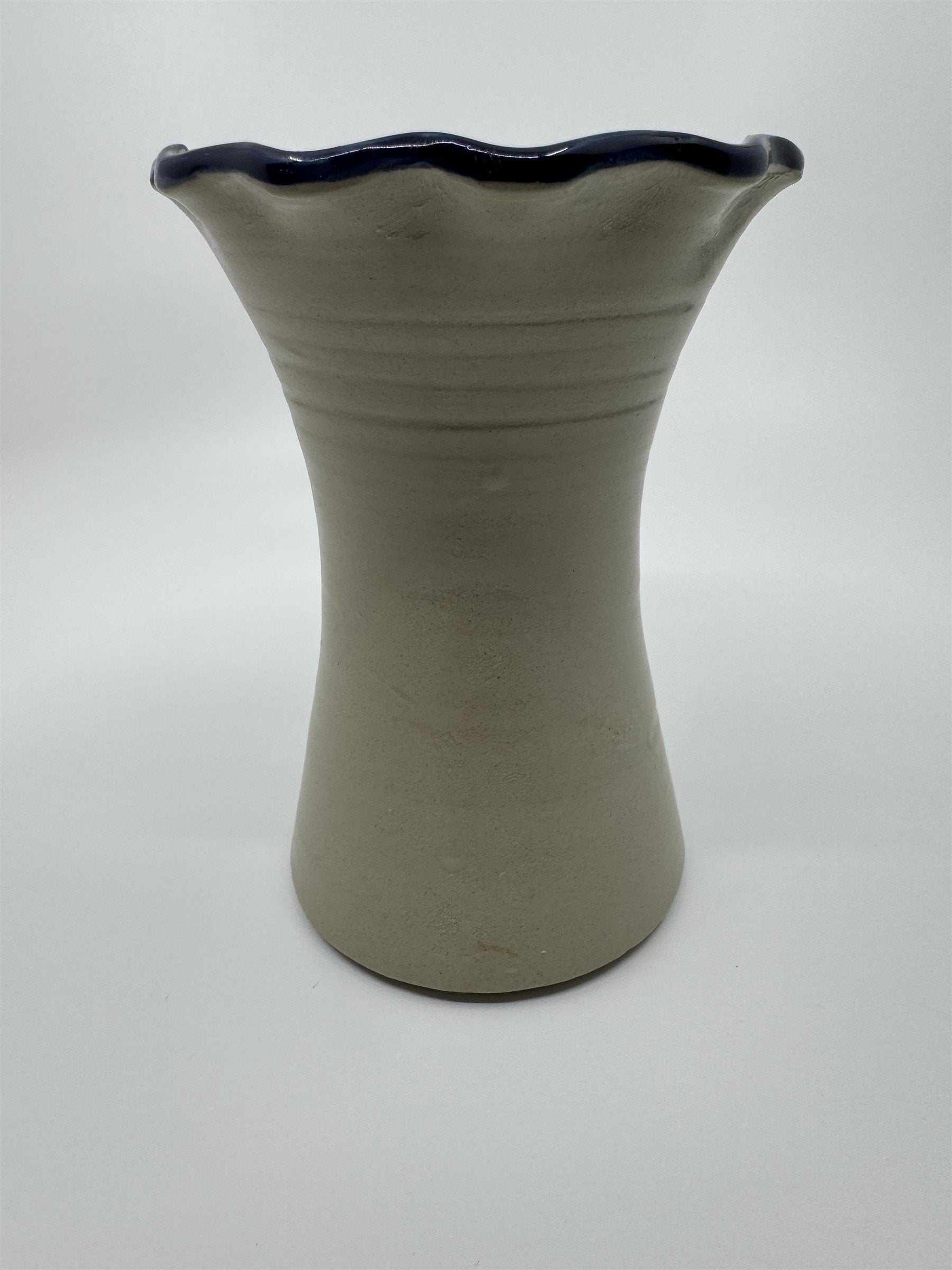Williamsburg 1994 Pottery Glazed Flower Vase Blue Pattern 6.5" Tall