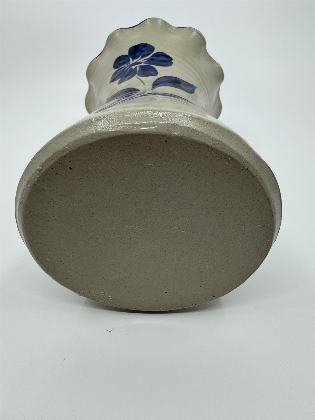 Williamsburg 1994 Pottery Glazed Flower Vase Blue Pattern 6.5" Tall