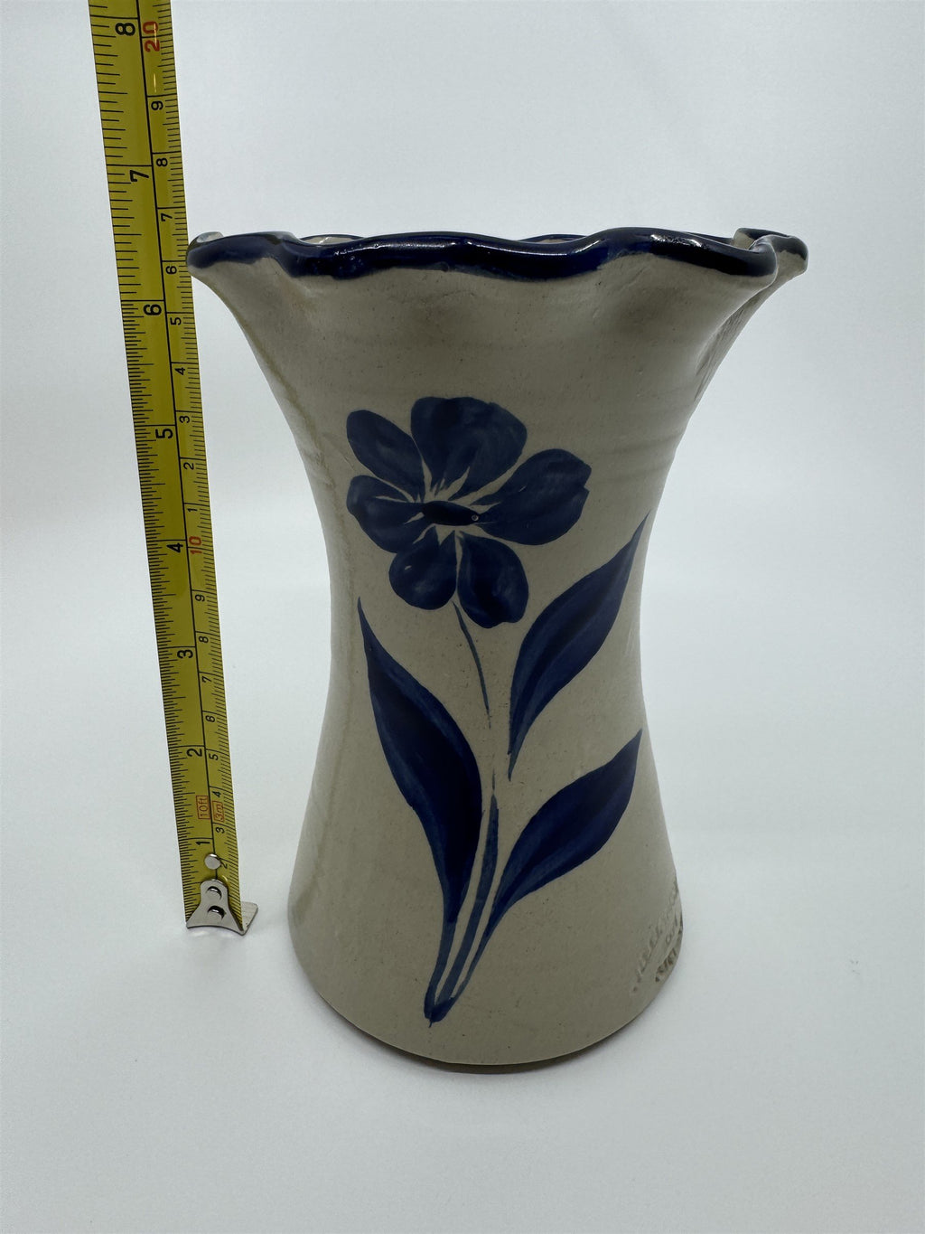 Williamsburg 1994 Pottery Glazed Flower Vase Blue Pattern 6.5" Tall