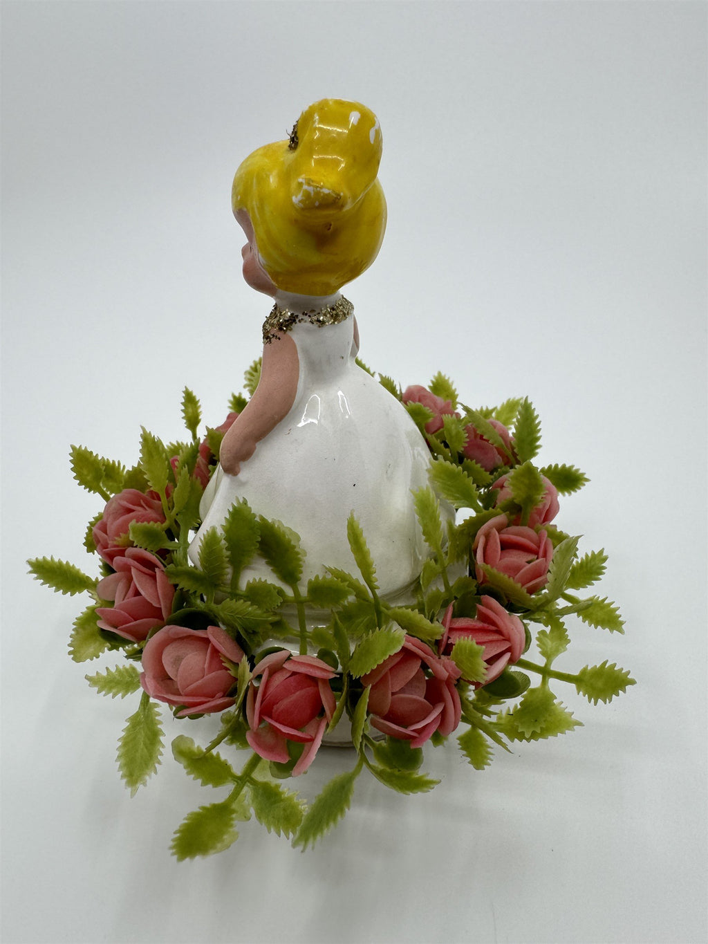 Vtg Girl in White Dress Wedding Roses Figurine Cake Topper INARCO Japan E-2505