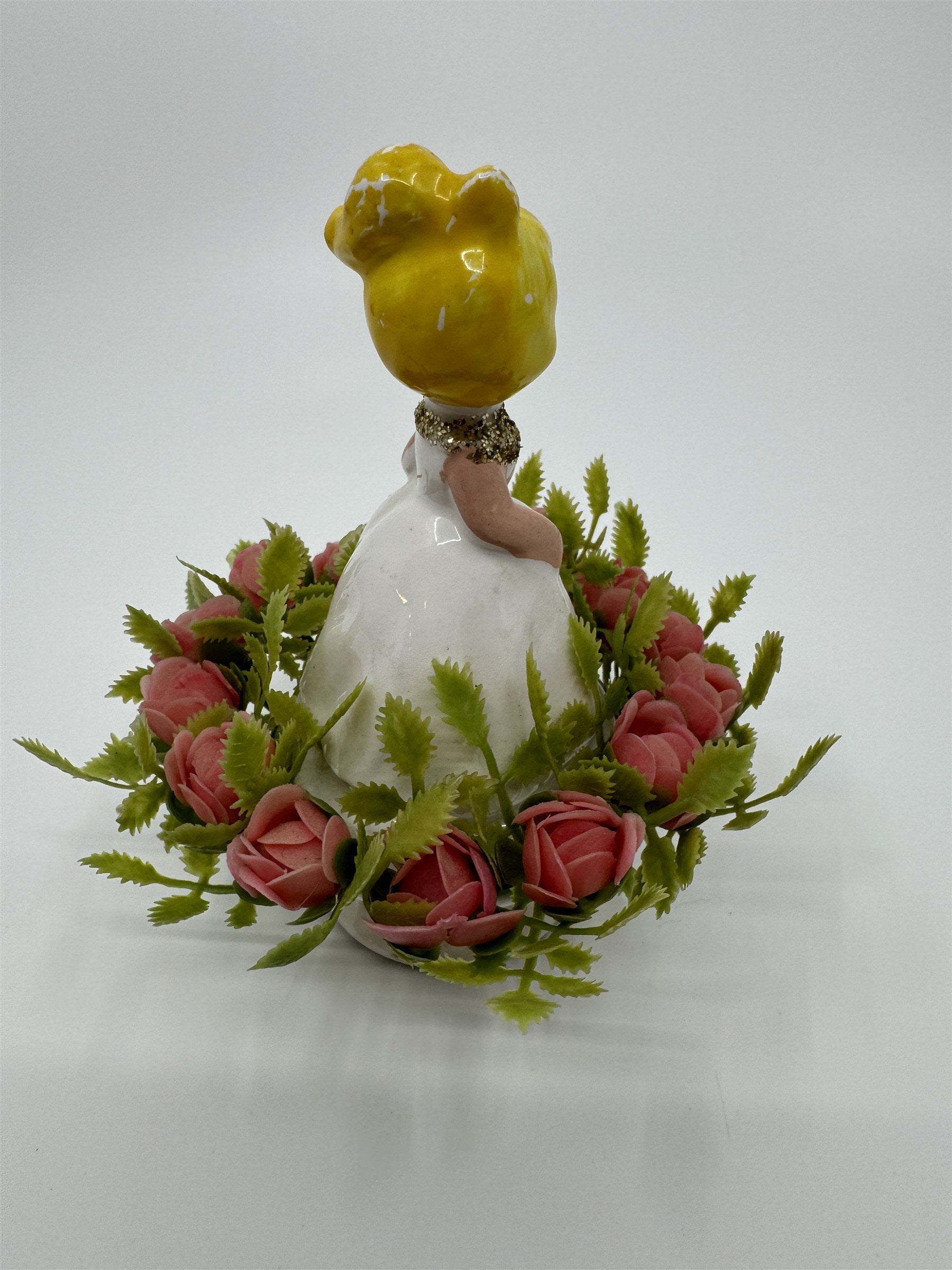 Vtg Girl in White Dress Wedding Roses Figurine Cake Topper INARCO Japan E-2505