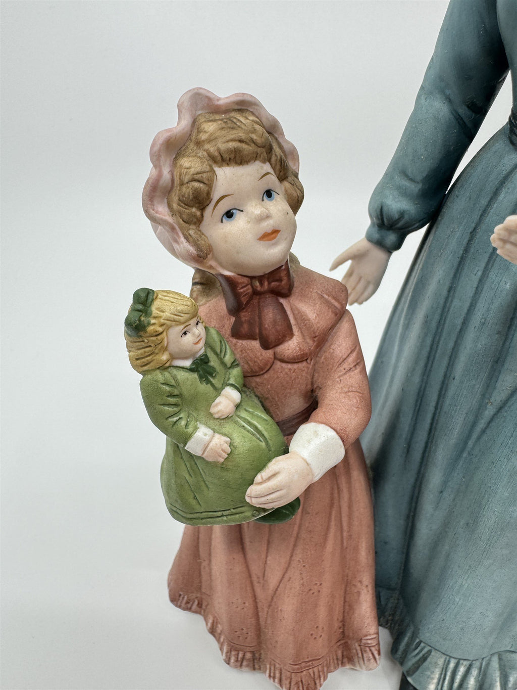 HOMCO Home Interiors Porcelain Figurine Sunday Stroll 8812 VGC Mother Daughters