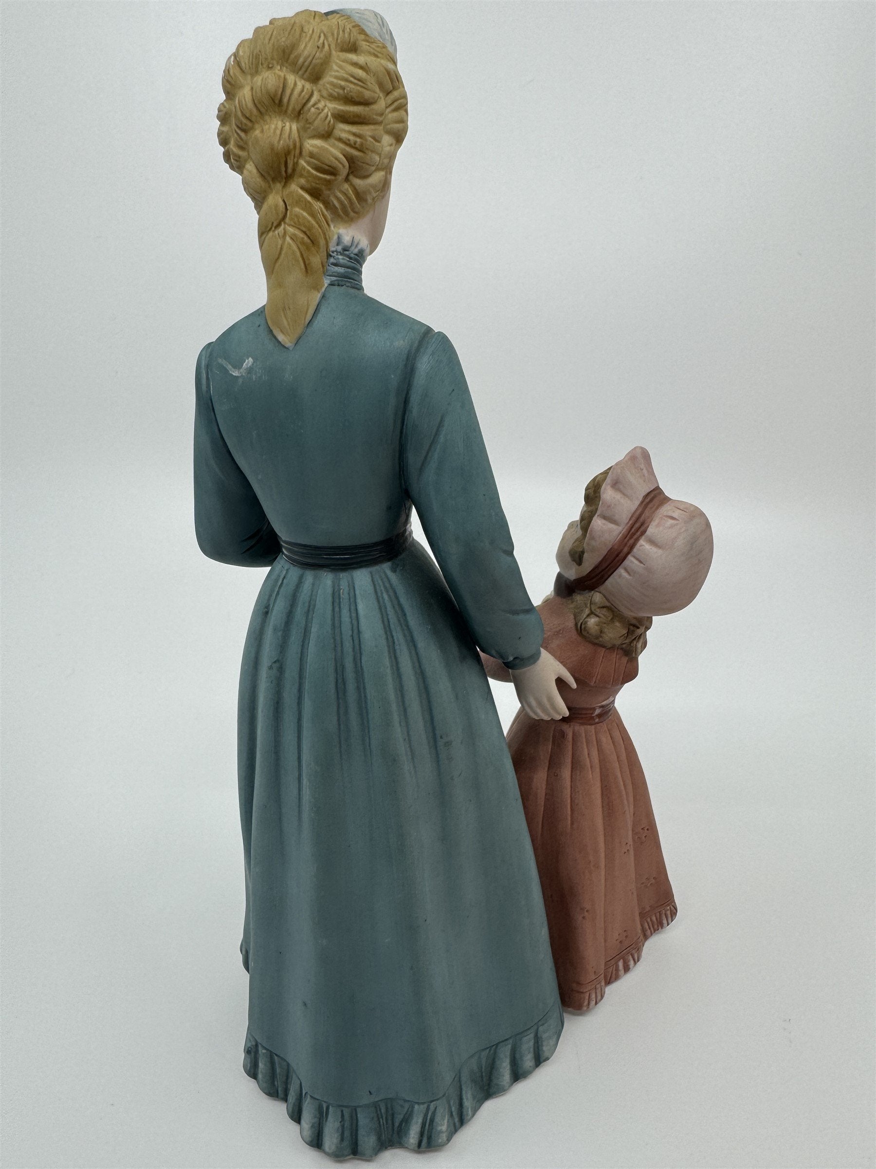 HOMCO Home Interiors Porcelain Figurine Sunday Stroll 8812 VGC Mother Daughters