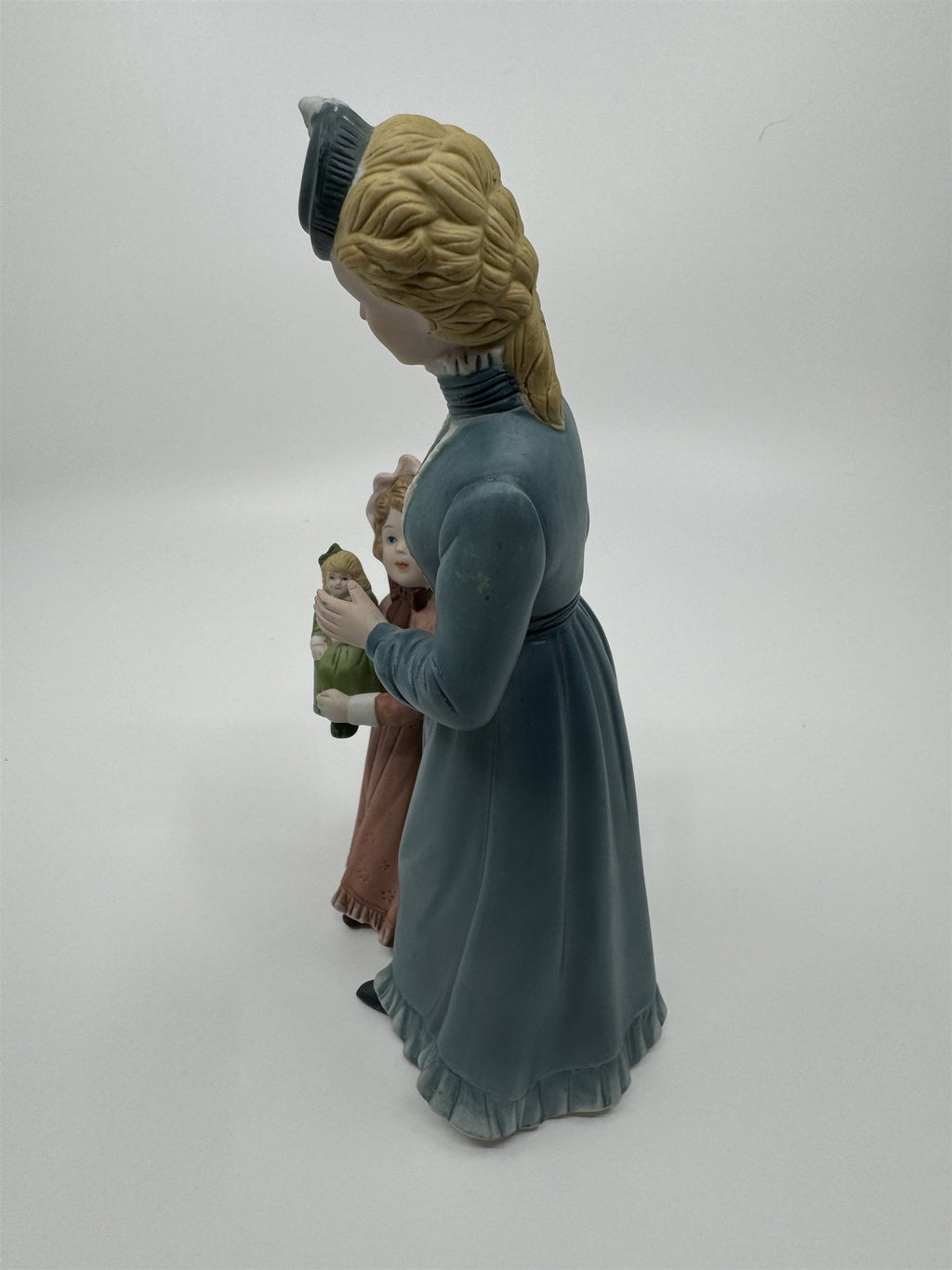 HOMCO Home Interiors Porcelain Figurine Sunday Stroll 8812 VGC Mother Daughters