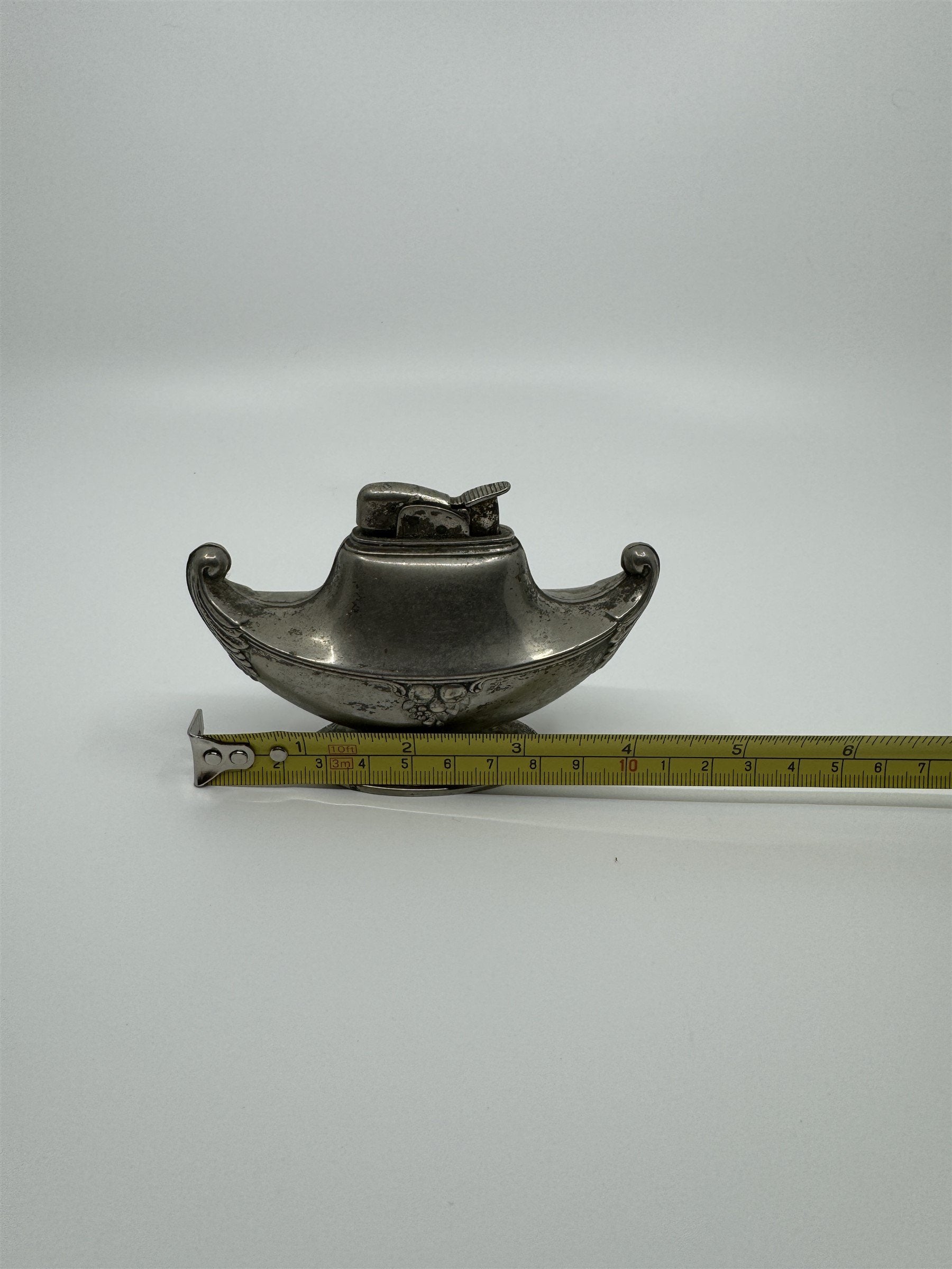 Vintage Evans Magic Genie Lamp Cigarette Make a Wish Lighter Silver Tone