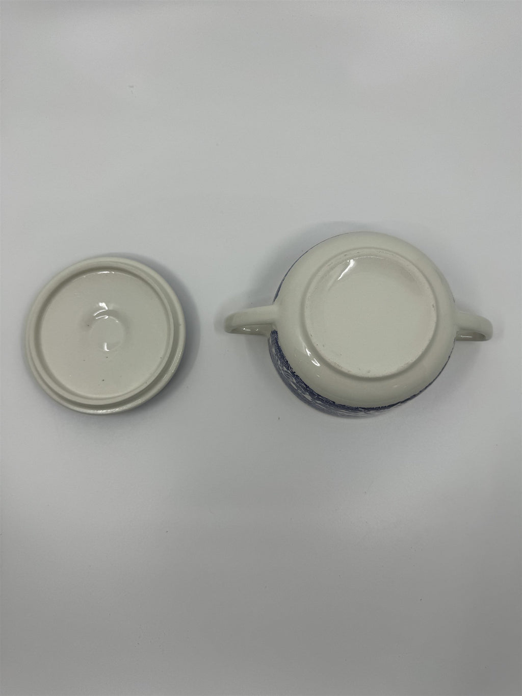 Vintage Covered Sugar Bowl Blue Willow Ware Eaton Made in USA /w Box Oven Proof