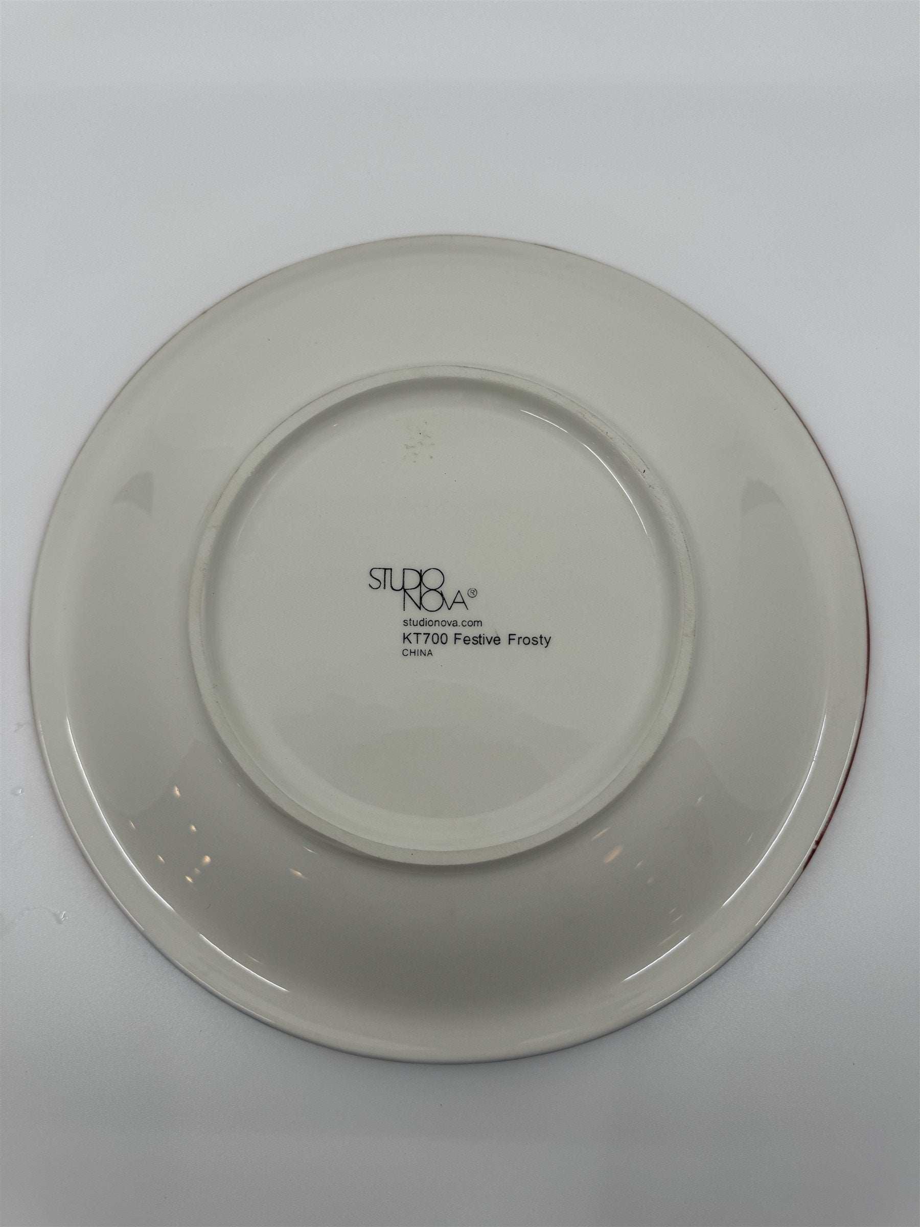 Studio Nova KT700 Festive Frosty Snowman Gift Squirrel Salad Dessert Plate