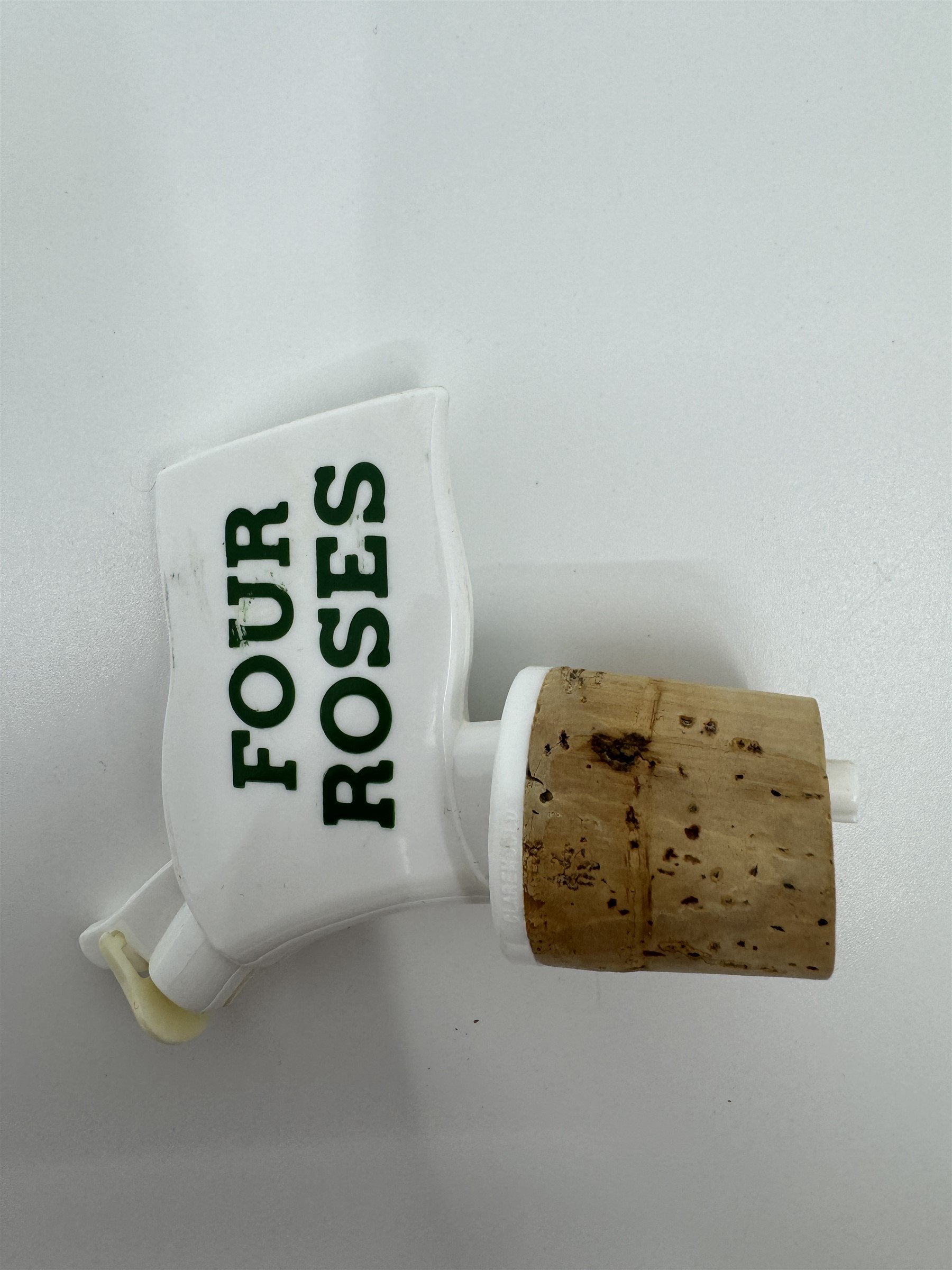 Vintage "FOUR ROSES" Whiskey/Bourbon/Liquor Pour Spout Topper for Whiskey Bottle