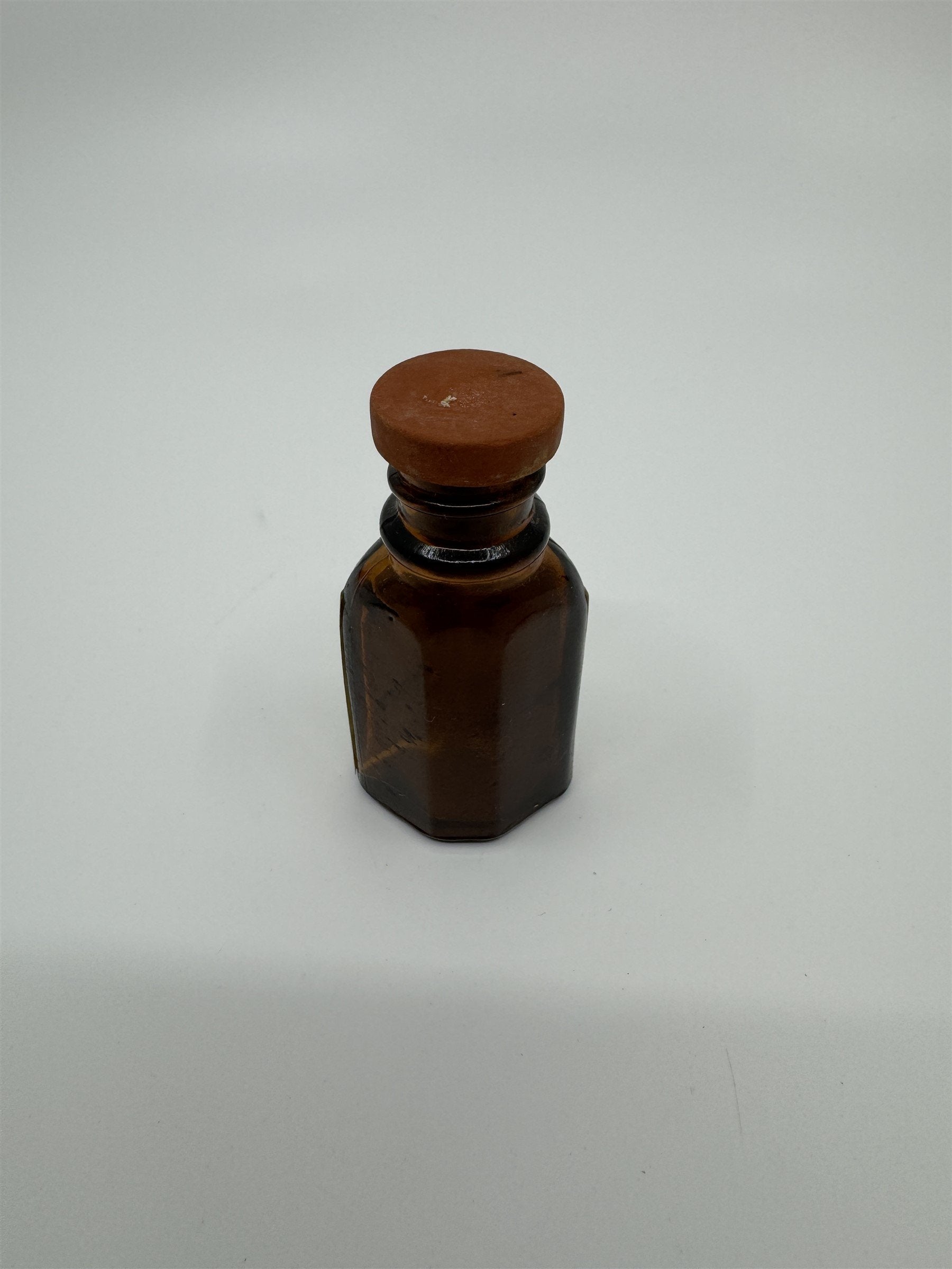 Vintage Tincture of Iodine Bottle Skull and Crossbones ADDE CO. Baltimore MD