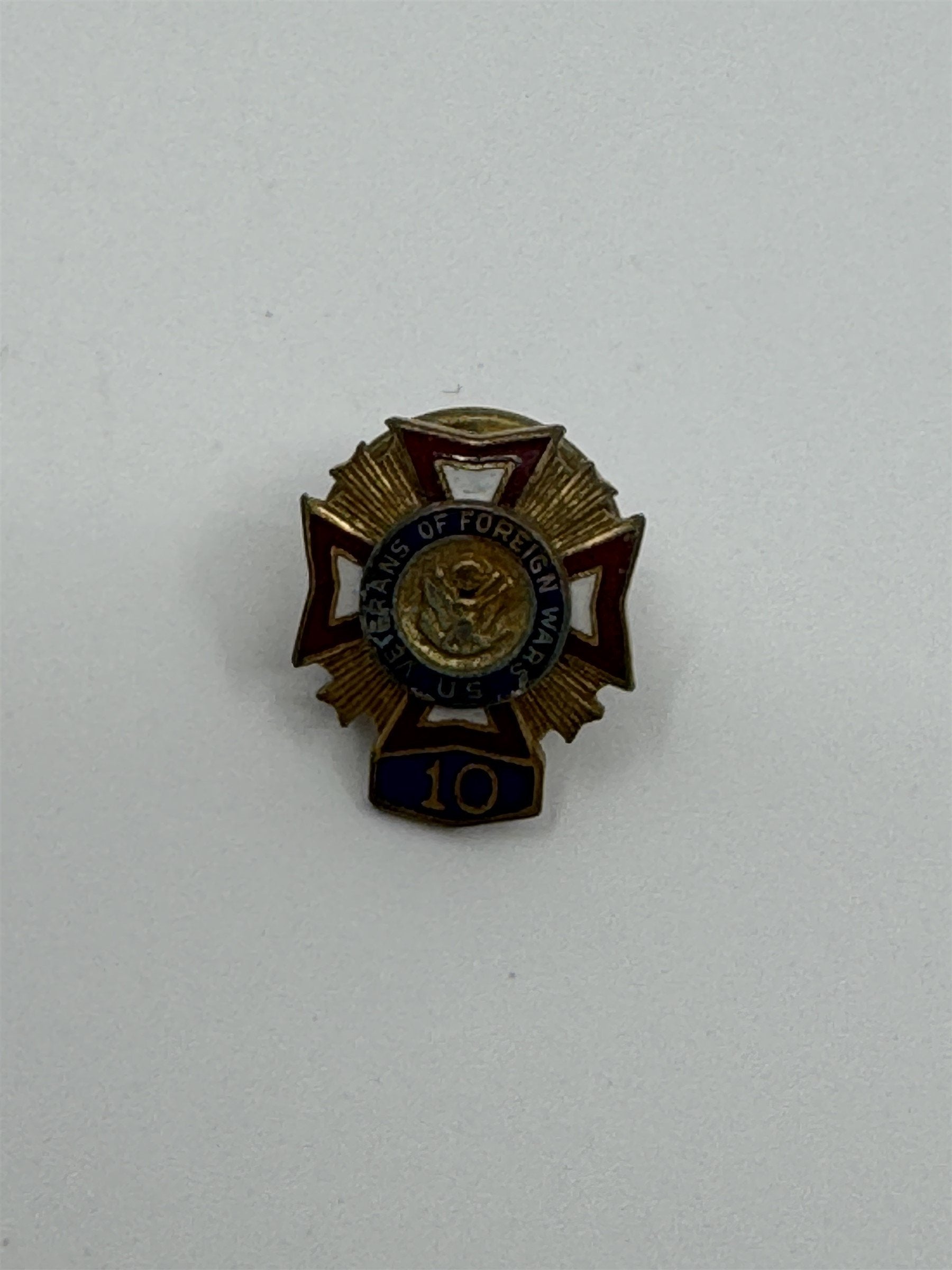 Vintage VFW US Veterans of Foreign Wars 10 Year Member Pin