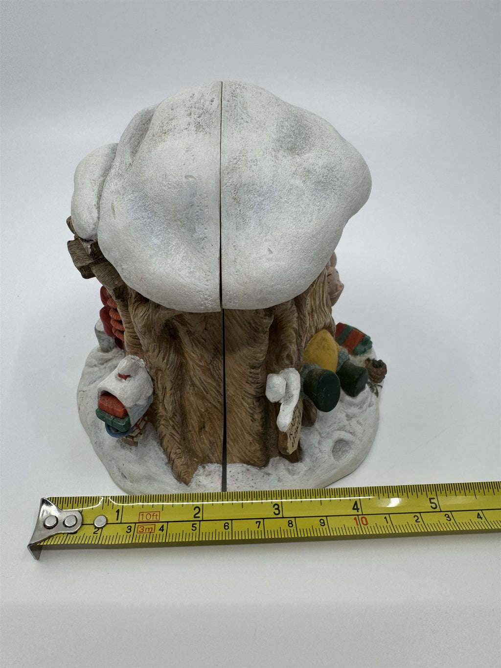 Disney Winnie The Pooh Rabbit's House Hinged Christmas Home Burrow Decor