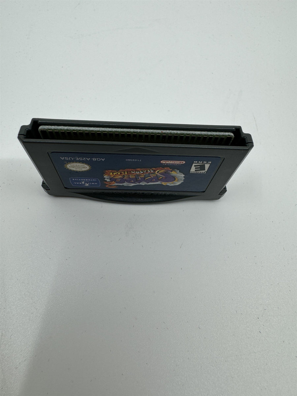 Spyro 2: Season of Flame Cartridge Nintendo Game Boy Advance
