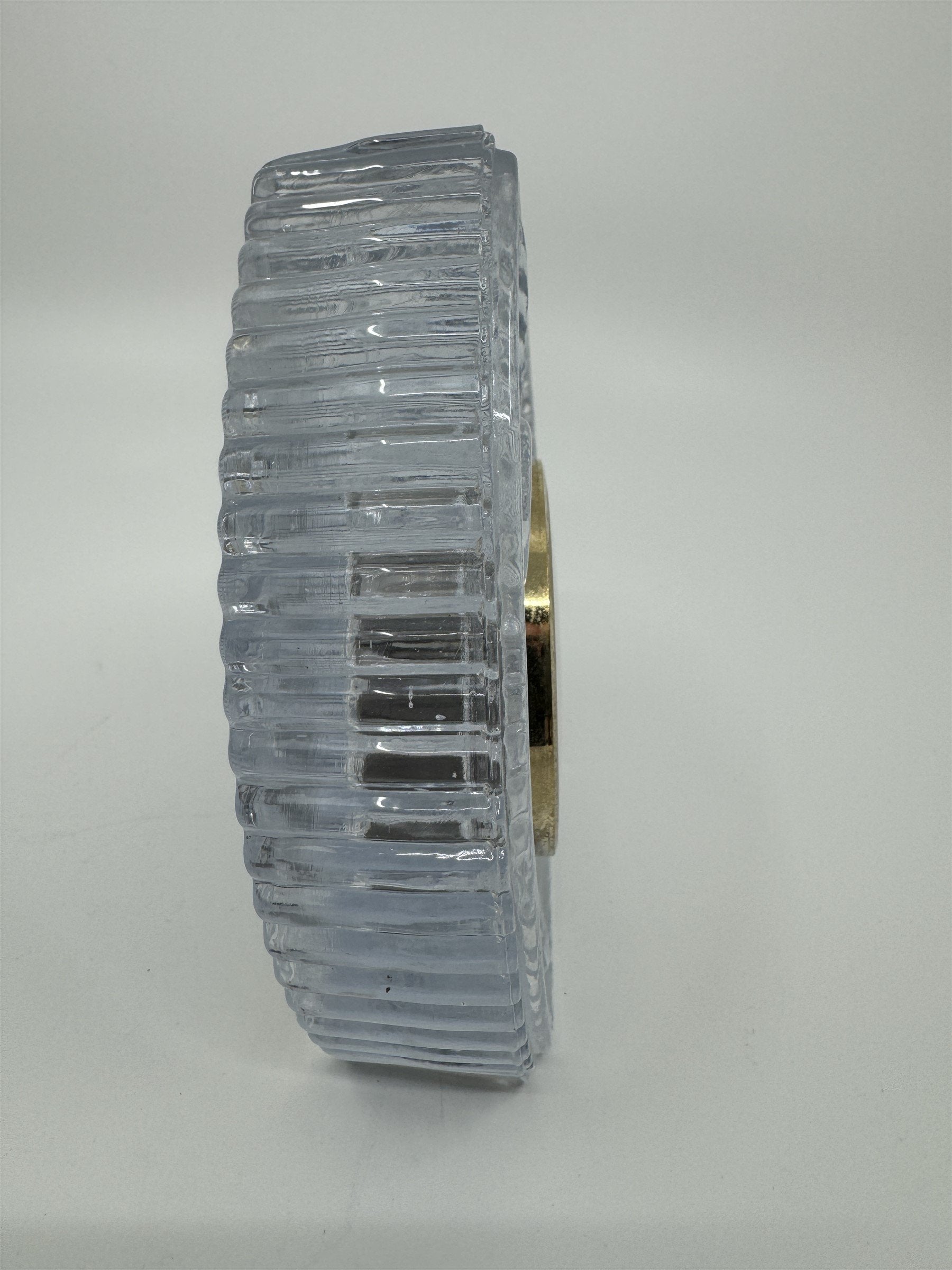 Vintage Crystal Clear 24% Lead Crystal Mantle Desk Clock Teardrop Point Taiwan